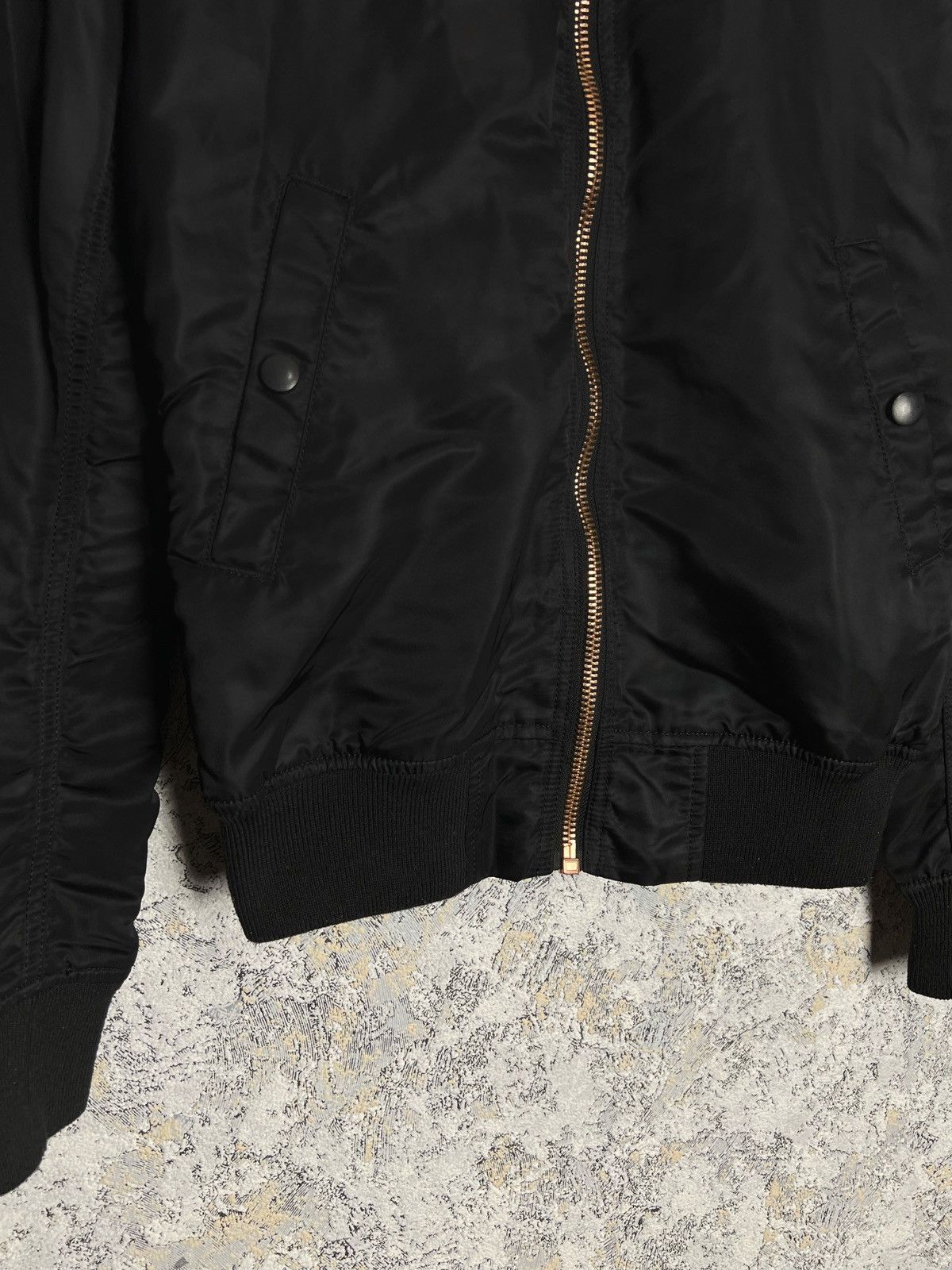 Alpha Industries × Vintage Alpha Industries MA-1 Flight Bomber Insulated Jacket Size M Size M / US 6-8 / IT 42-44 - 5 Thumbnail