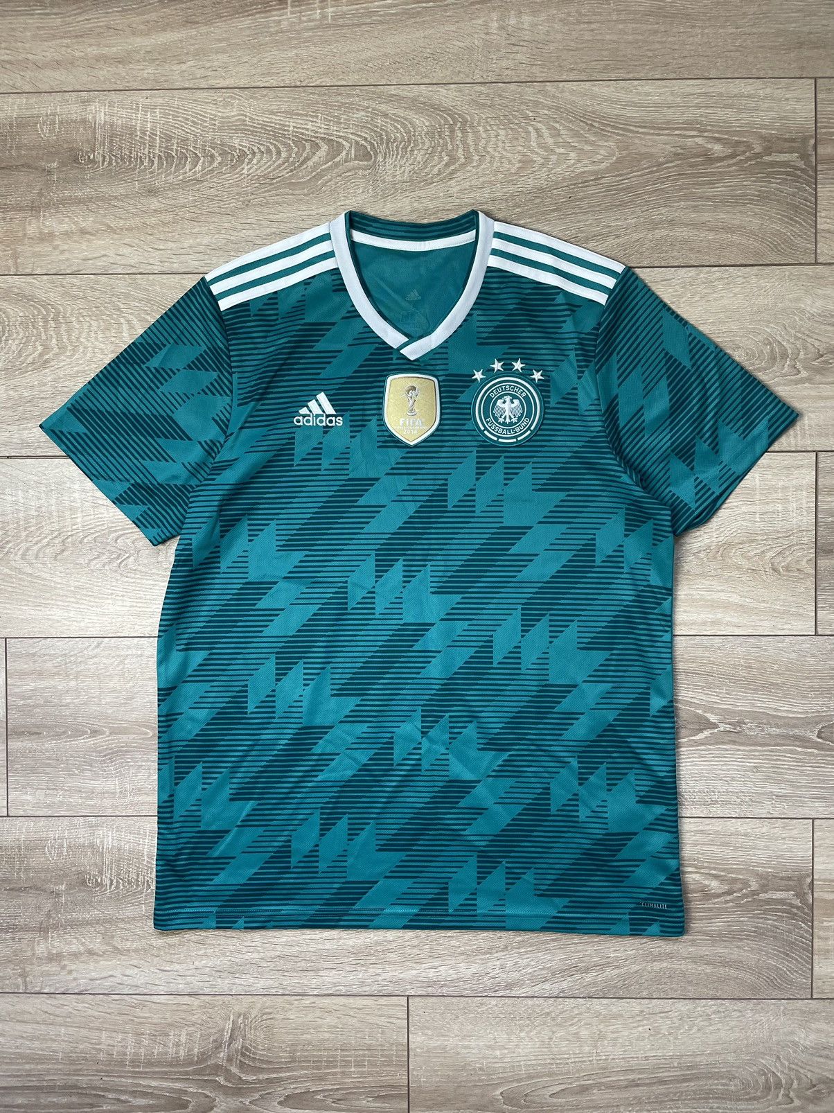 Adidas Germany 2014 world champions shirt soccer jersey L size Size US L / EU 52-54 / 3 - 1 Thumbnail