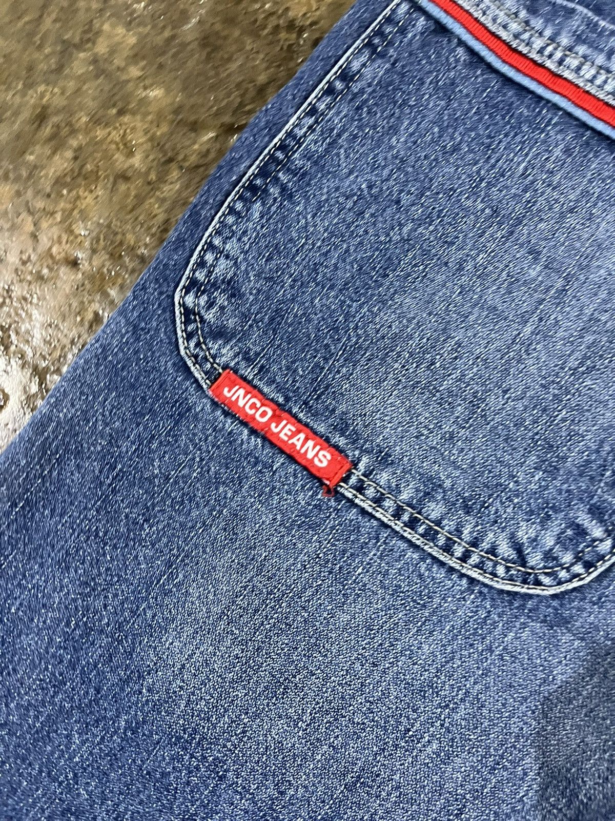 JNCO × Vintage Crazy Vintage Y2K JNCO Jorts Crown Embroidered Grunge Shorts Size US 27 - 4 Thumbnail