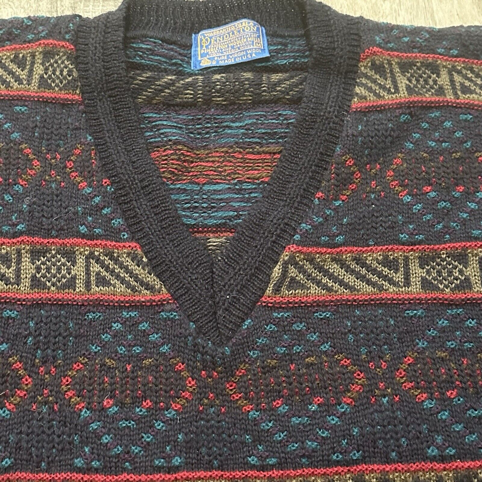 Pendleton Vintage 80s Pendleton Fair Isle Wool V Neck Red Blue Black Size US M / EU 48-50 / 2 - 4 Thumbnail