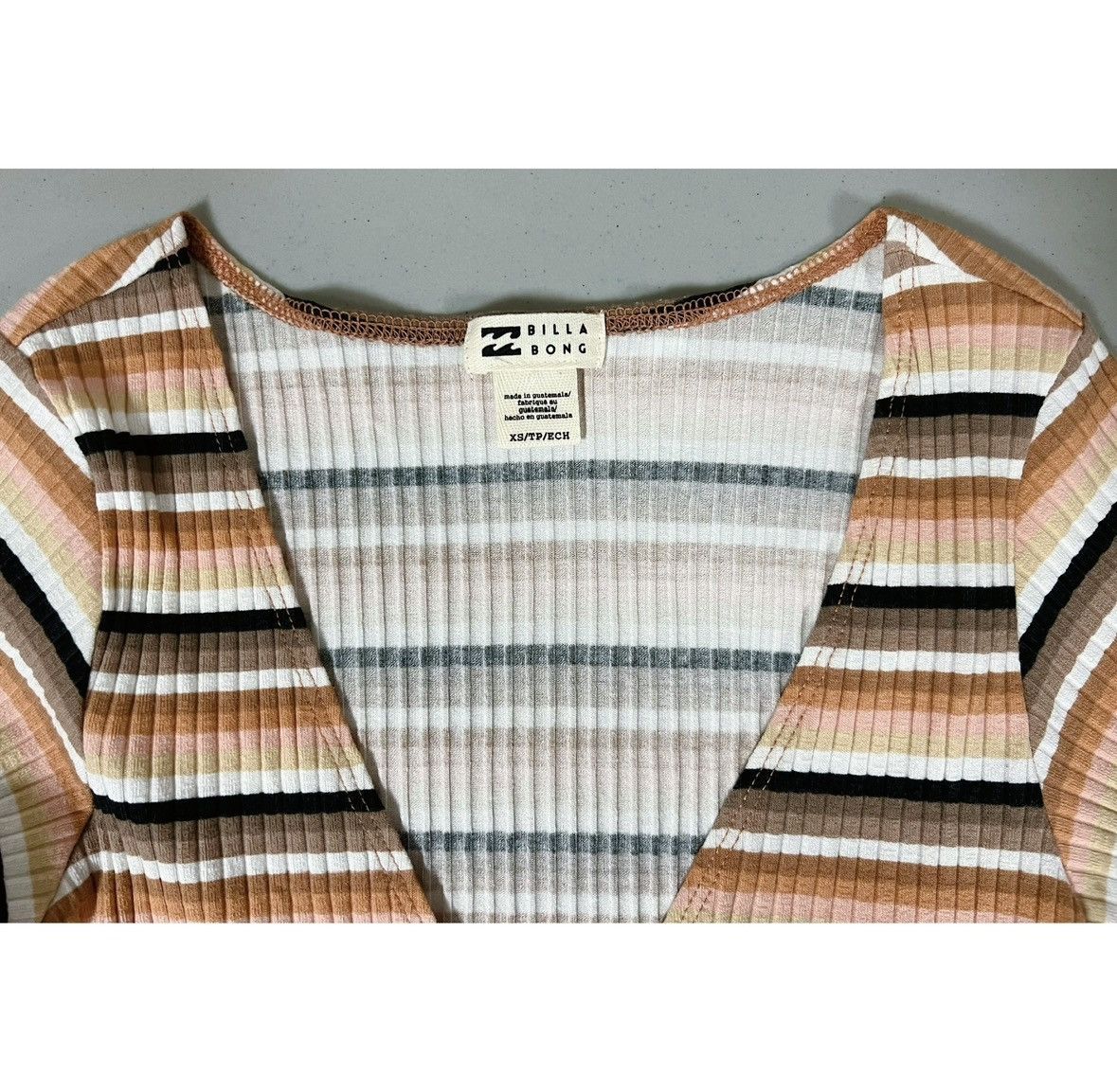 Billabong Billabong Striped Ribbed V-Neck Shirt Top Blouse Tee XS ✨ Size XS / US 0-2 / IT 36-38 - 5 Thumbnail