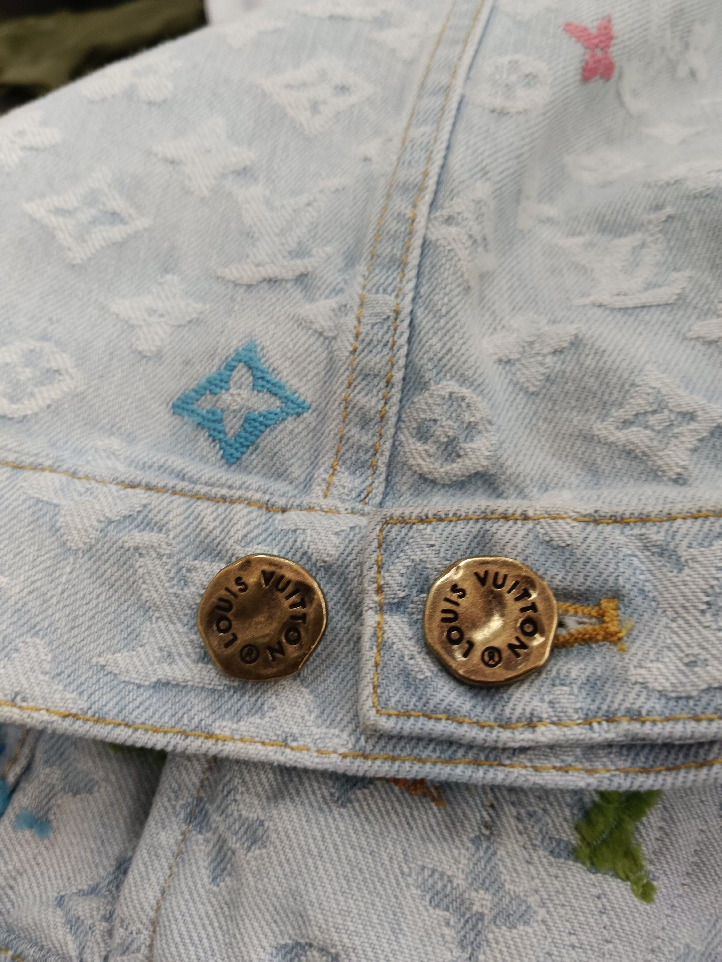 Louis Vuitton Louis Vuitton Full Print Jean Jacket Nextarrow-2412 Size US M / EU 48-50 / 2 - 6 Thumbnail