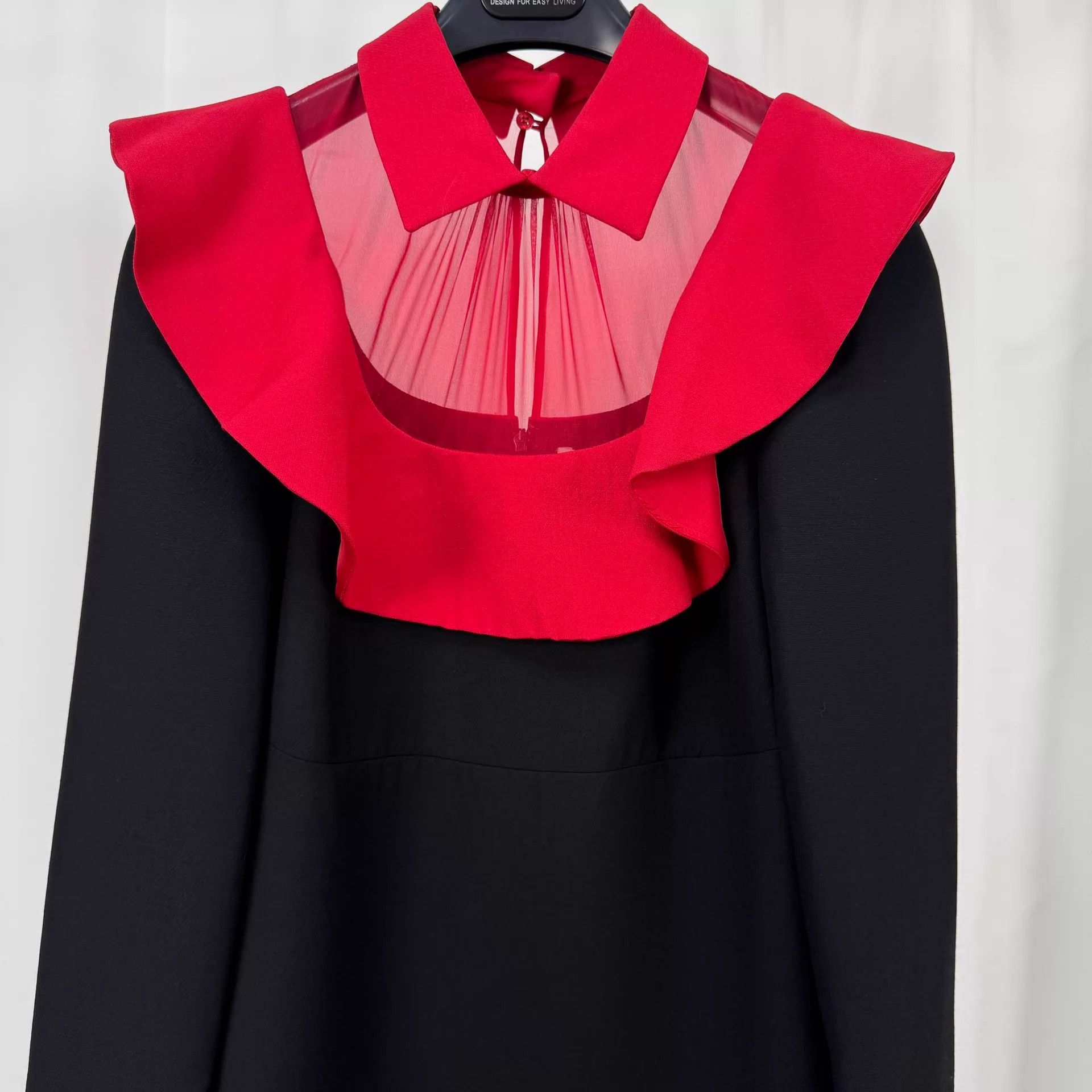 Valentino Valentino Ruffle Wool-Silk Dress Size 40 Like New Size S / US 4 / IT 40 - 3 Thumbnail