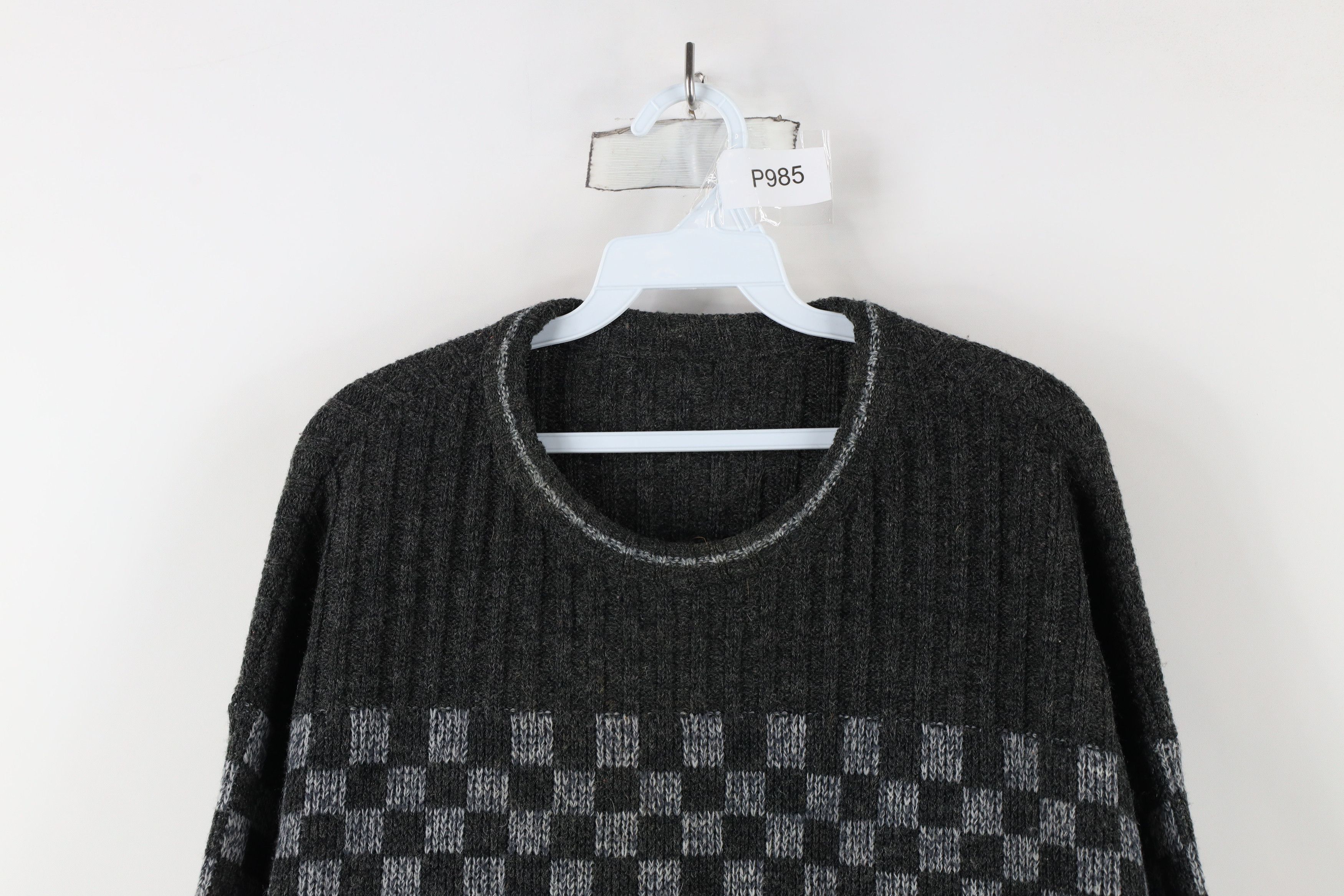 Vintage Vintage 90s Coogi Style Bassmaster Geometric Dad Sweater Size US XXL / EU 58 / 5 - 2 Thumbnail