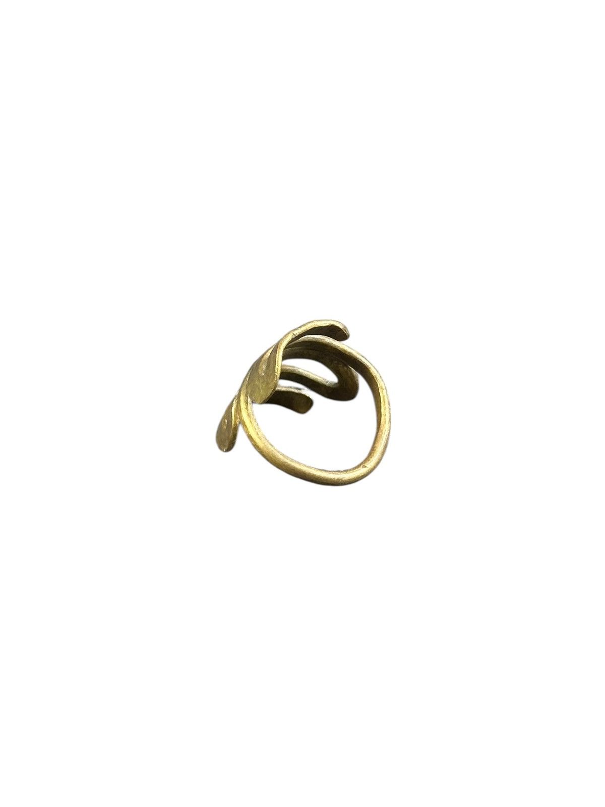 Japanese Brand 1980s JAPANESE HANDCRAFTED WABI-SABI SERPENT BRASS RING Size ONE SIZE - 6 Thumbnail