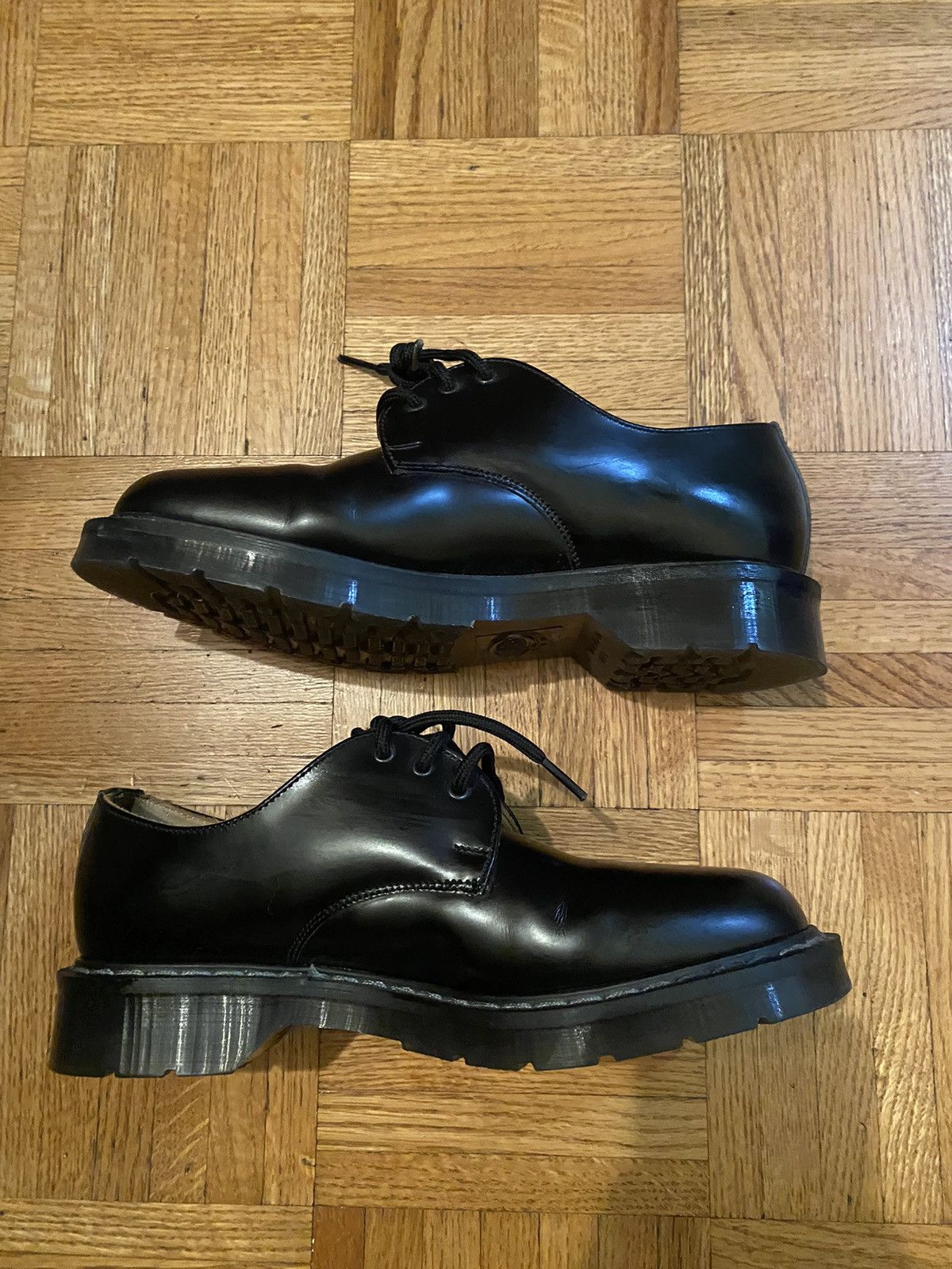Solovair Solovair 3 Eyelet Derby Shoes Black Hi-Shine Size US 8 / IT 38 - 1 Thumbnail