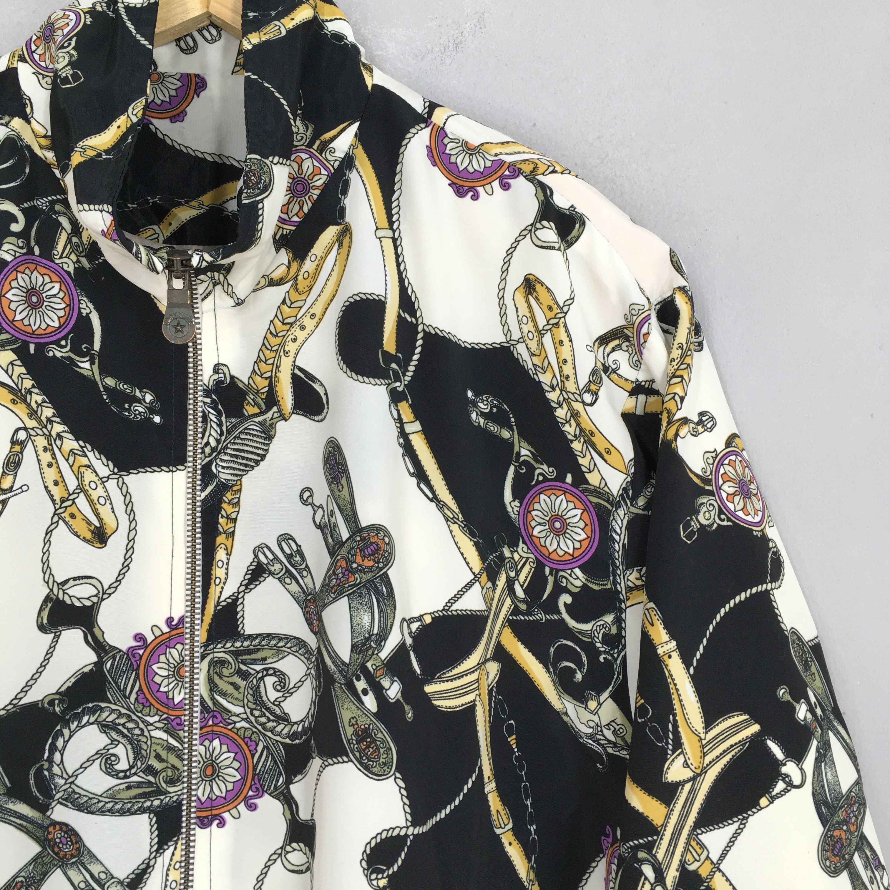 Vintage Vintage 1990s Bomber Baroque Luxury Belt Jacket Large Size US L / EU 52-54 / 3 - 2 Thumbnail