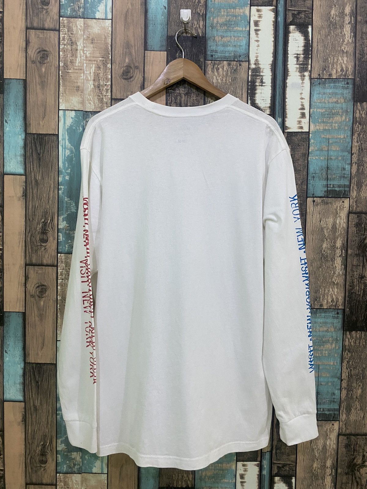 Andy Warhol × Uniqlo Andy Warhol X Uniqlo Long Sleeve T Shirt Size US XL / EU 56 / 4 - 2 Thumbnail