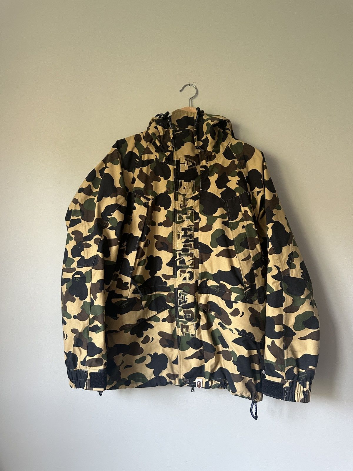 Bape Bape 1st Camo Rain / Tech Jacket Size US L / EU 52-54 / 3 - 1 Thumbnail