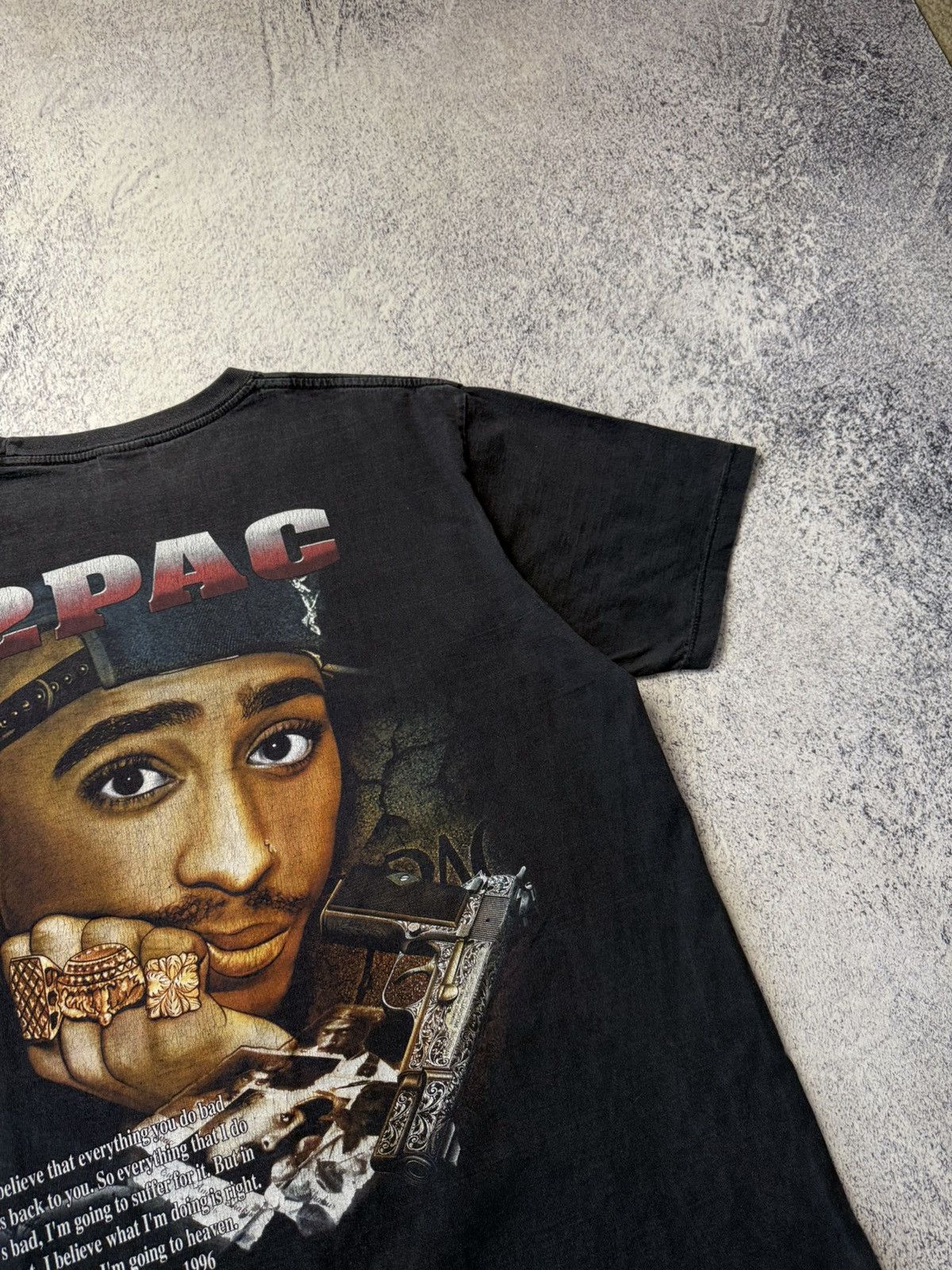 Vintage Vintage 2Pac Rap Tee Rock Tees 1996 Grail Very Rare Tee L Size US L / EU 52-54 / 3 - 23 Thumbnail