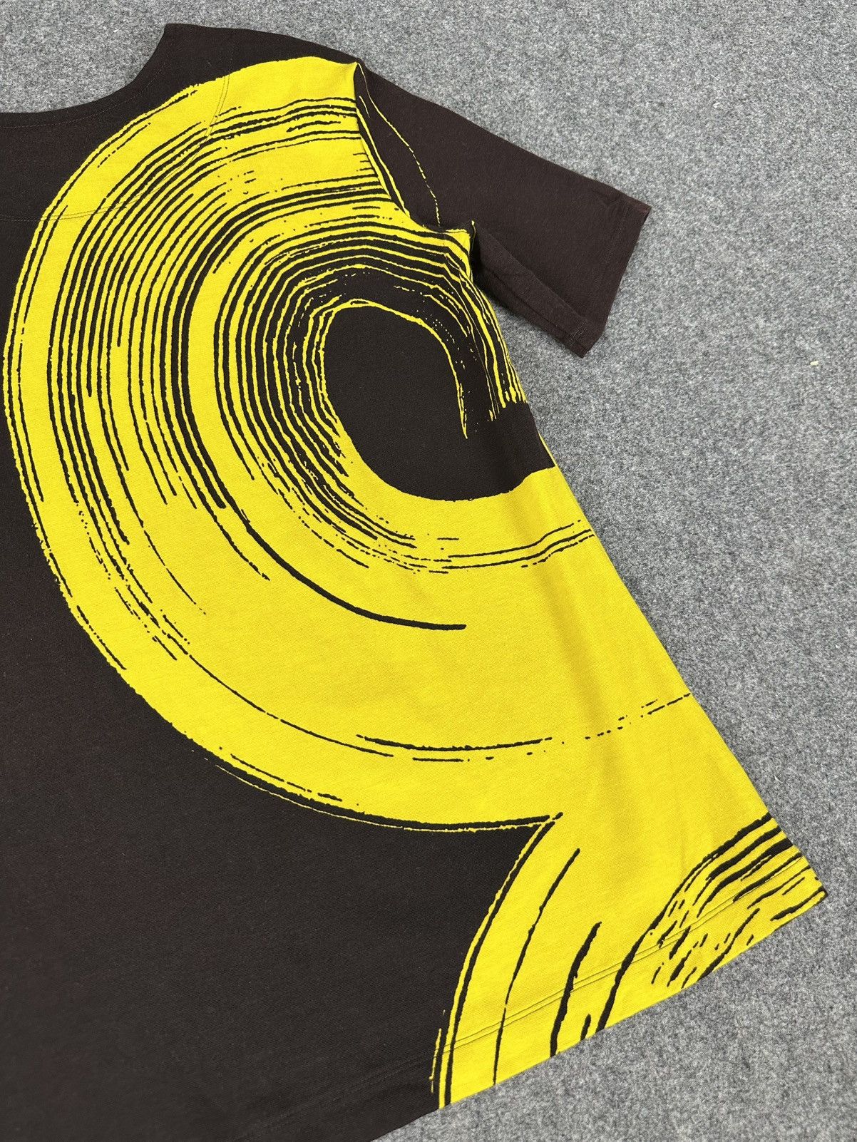 Issey Miyake Issey Miyake - RTW Fall 2022 - Printed Graphics Crewneck Tee Size US M / EU 48-50 / 2 - 10 Thumbnail