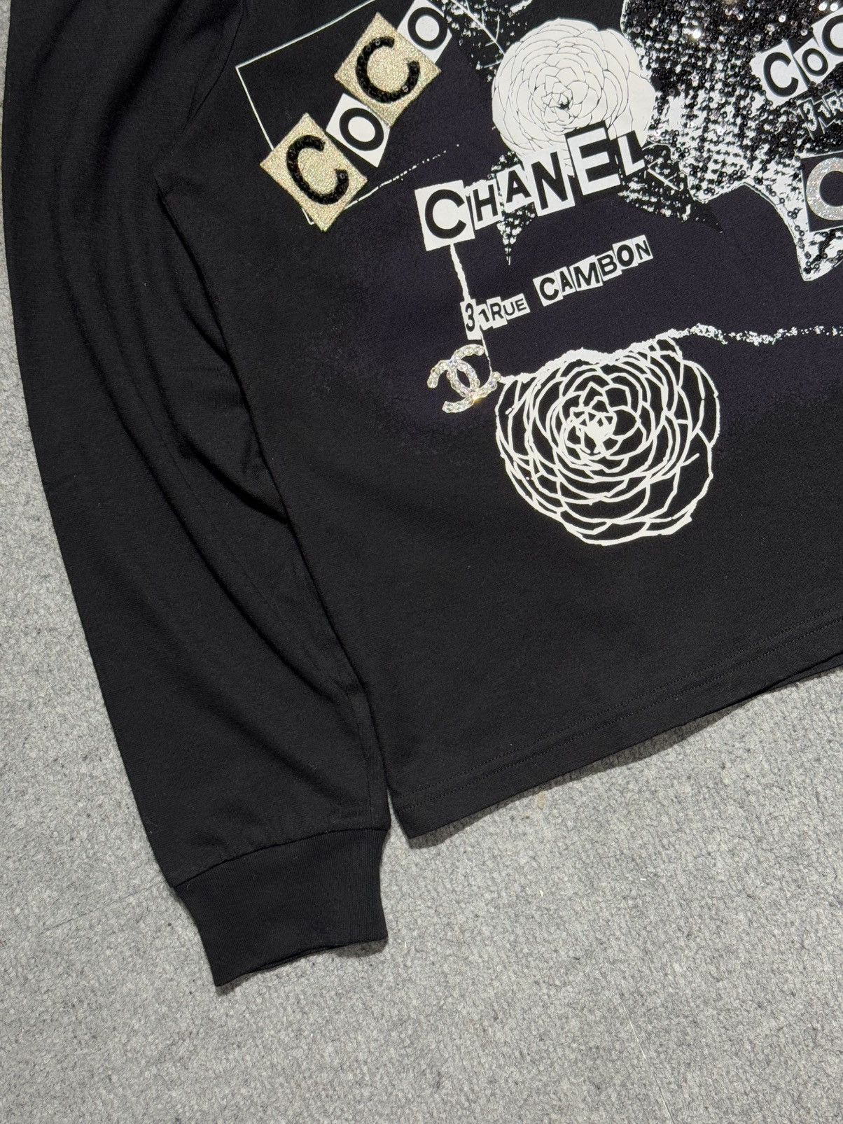 Chanel Coco Chanel - 20P Embellished Sweatshirt Size M / US 6-8 / IT 42-44 - 4 Thumbnail