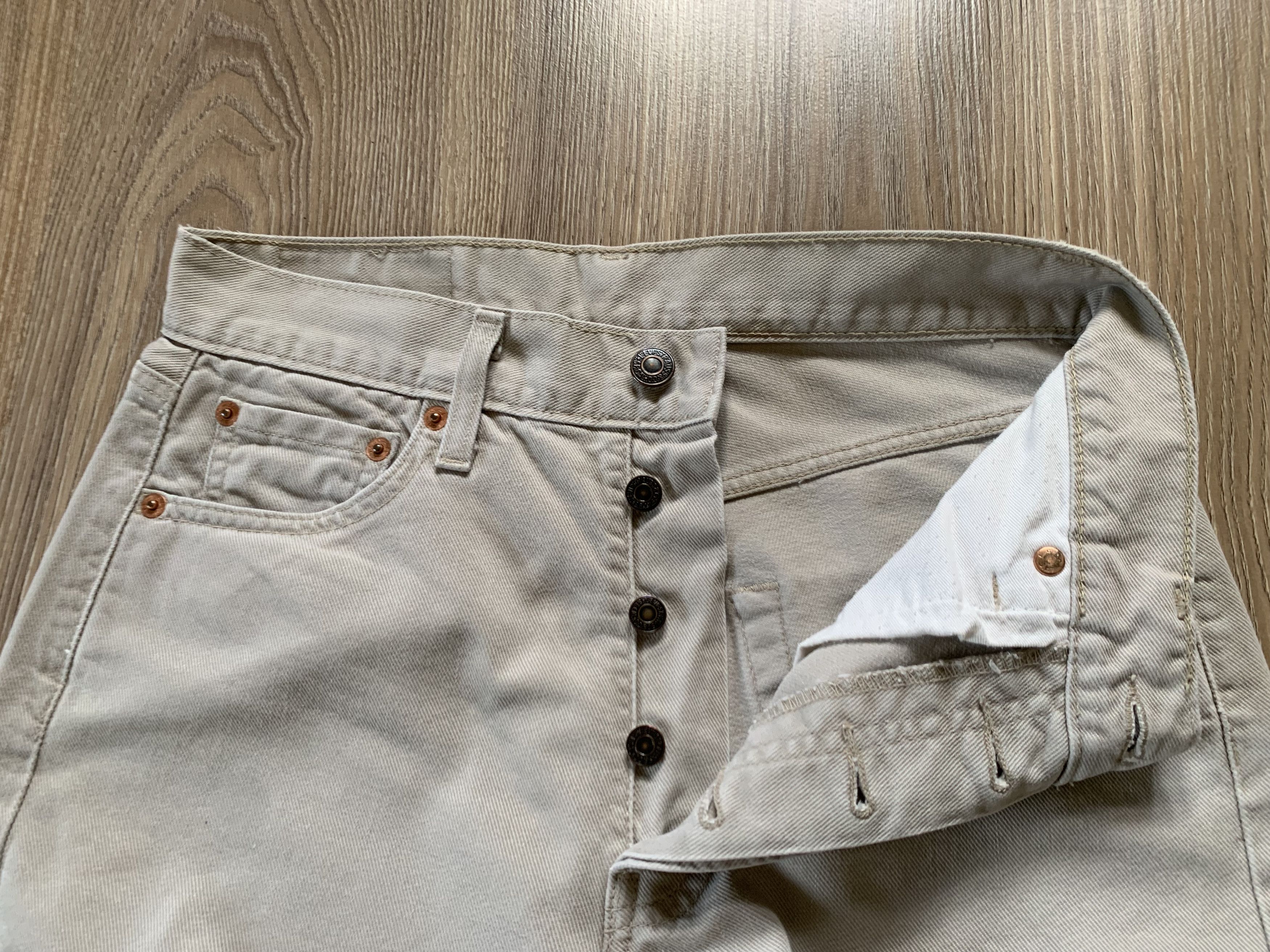 Levi's × Levi's Vintage Clothing × Vintage Levi's Vintage Beige Jeans 1996 Size US 28 / EU 44 - 5 Thumbnail