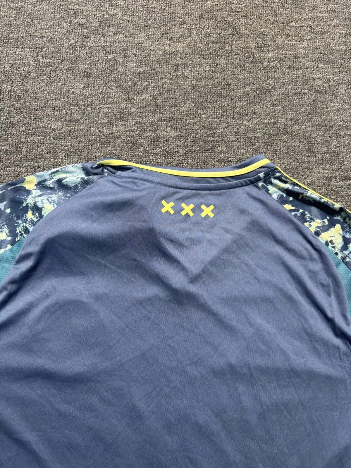 Adidas Adidas Ajax Amsterdam 23/24 Third Jersey Men’s Size M NWT Size US M / EU 48-50 / 2 - 12 Thumbnail