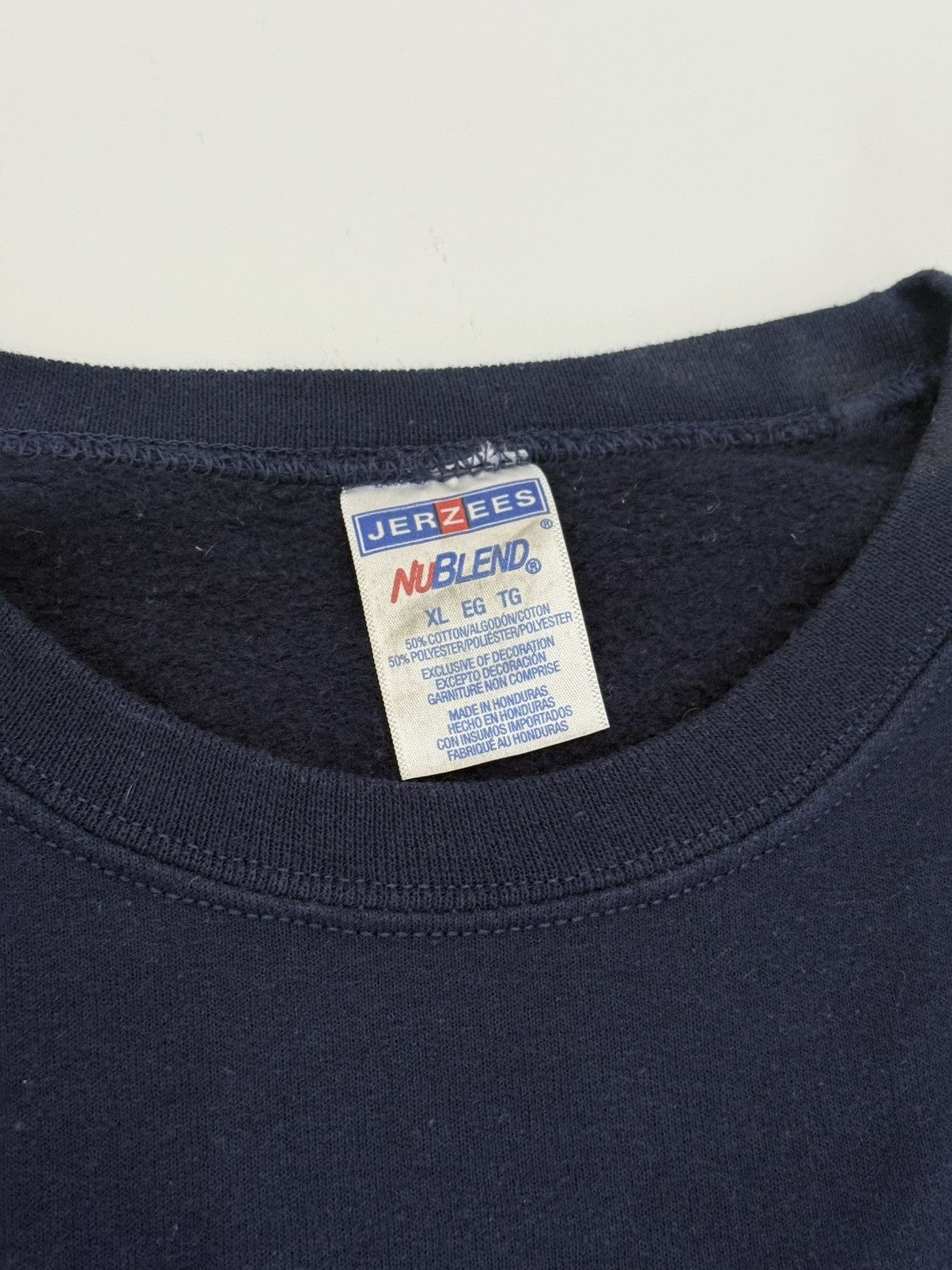 Vintage 🔥 Vintage Y2K Jerzees Art Graphic Christmas Blue Sweatshirt Size US XL / EU 56 / 4 - 7 Thumbnail