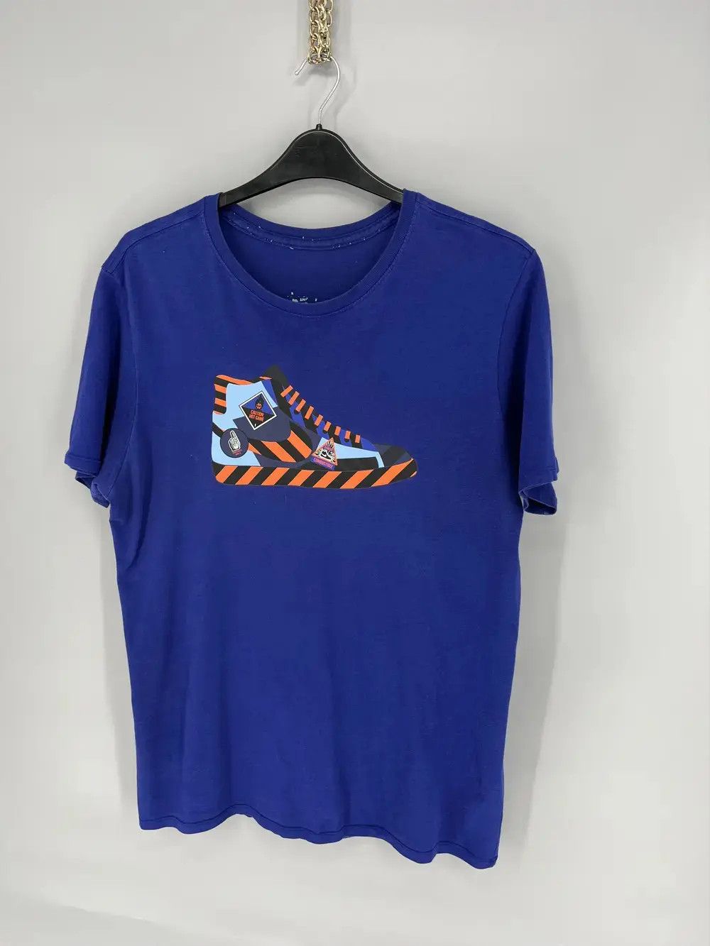 Nike Vintage Y2K Nike Blazerbasketball Big Logo T-Shirt Size US M / EU 48-50 / 2 - 3 Thumbnail