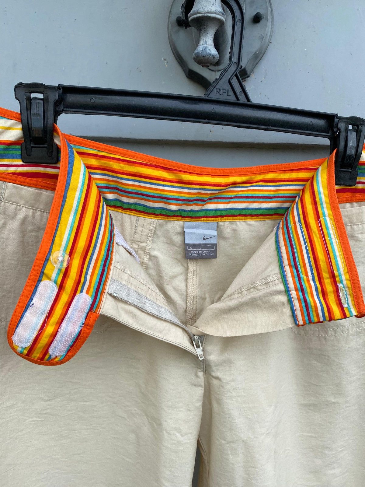 Nike Nike Capri Pants Style Khaki Beige Rainbow Waist Style Sport Size 32" / US 10 / IT 46 - 8 Thumbnail