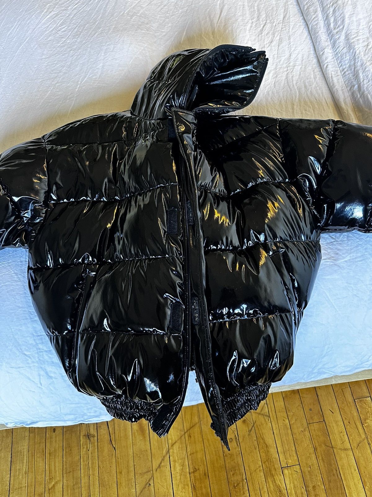 image of Vetements Miss Webcam 2018 () in Black, Men's (Size Small)