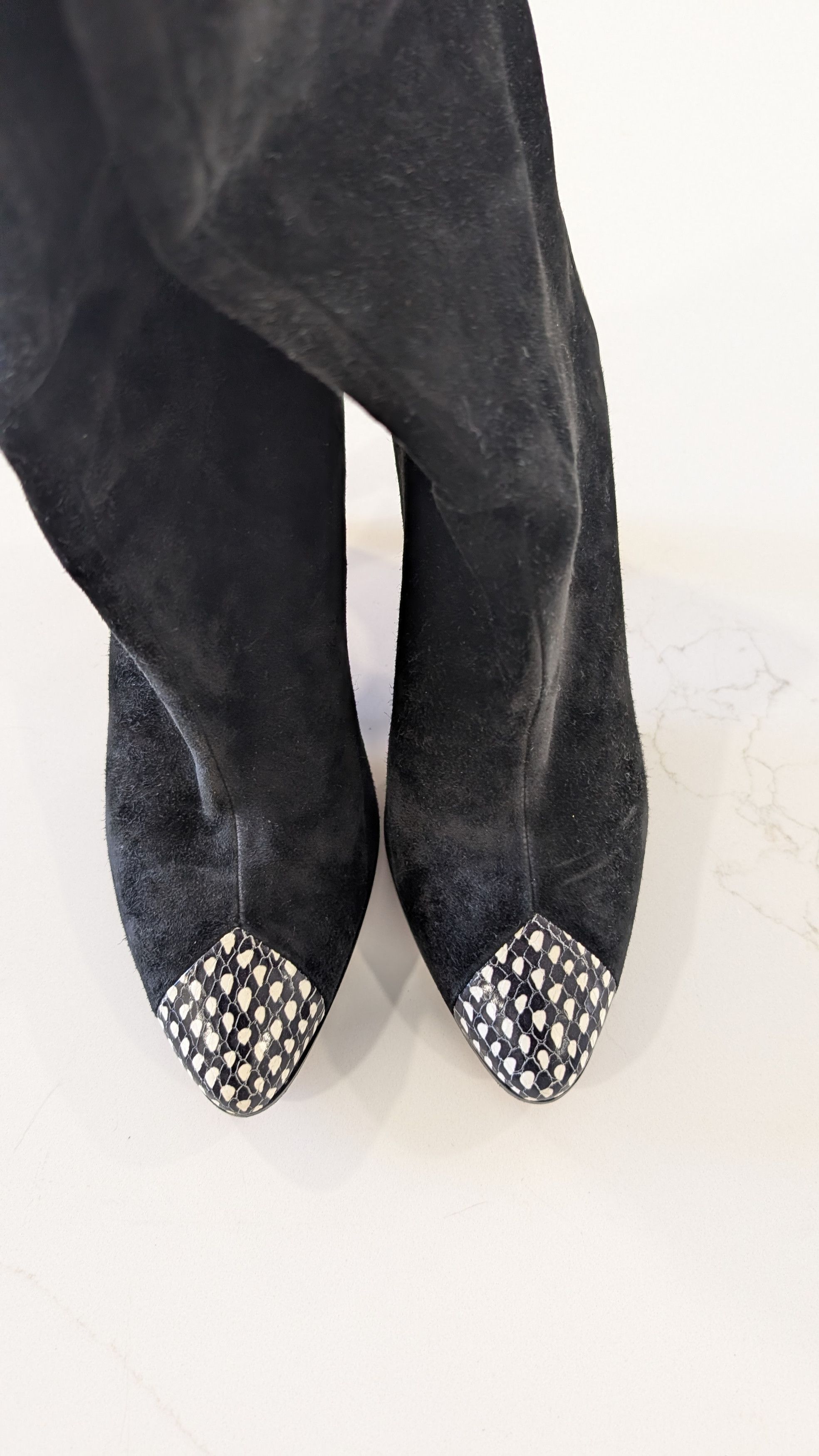 Givenchy Givenchy Black Suede Snake Effect Knee High Boots Size 37.5 Size US 7.5 / IT 37.5 - 2 Thumbnail