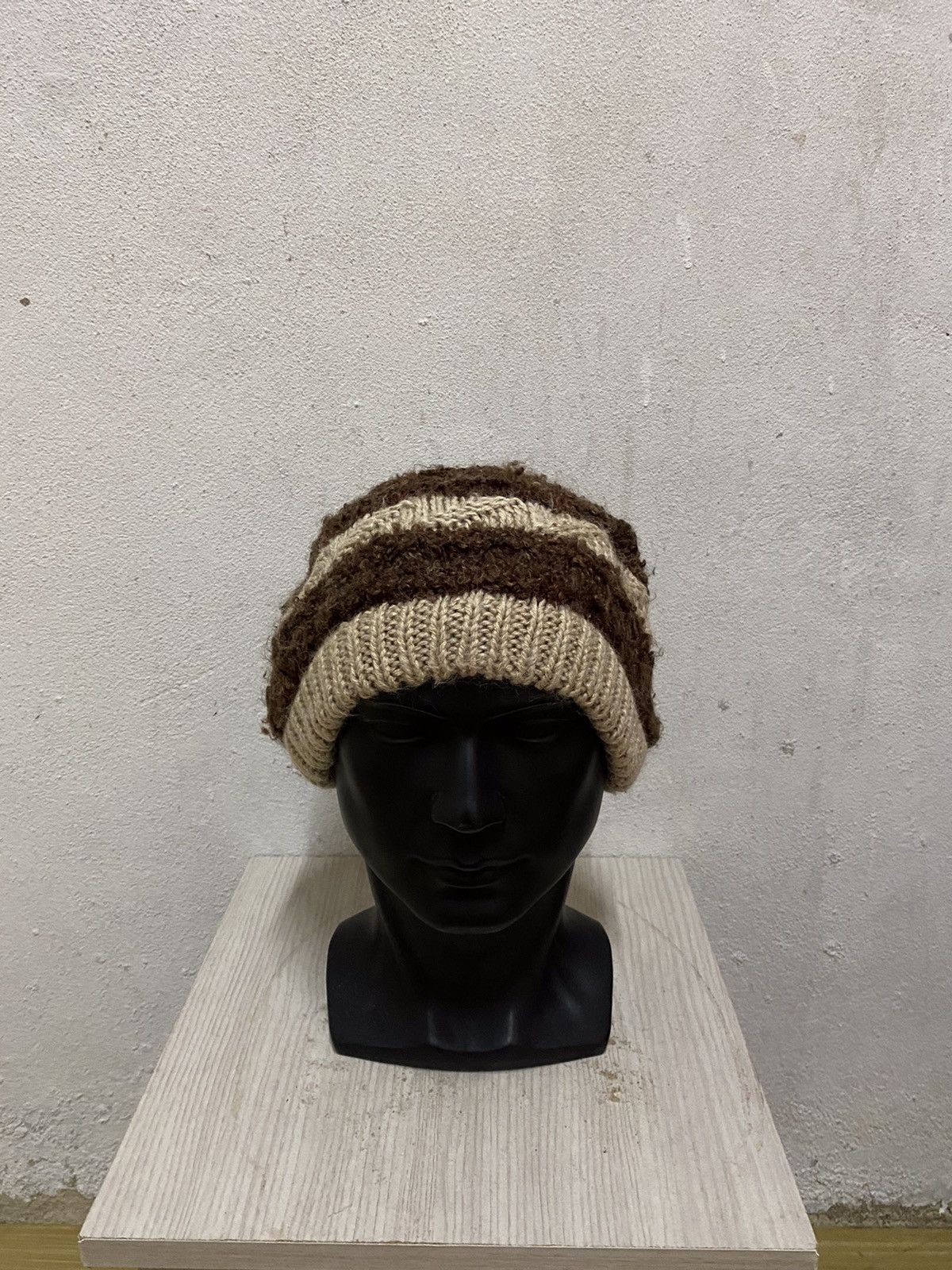 Japanese Brand × Vintage Japanese Brand Rare Design Stripe Beanie Hat Size ONE SIZE - 2 Thumbnail