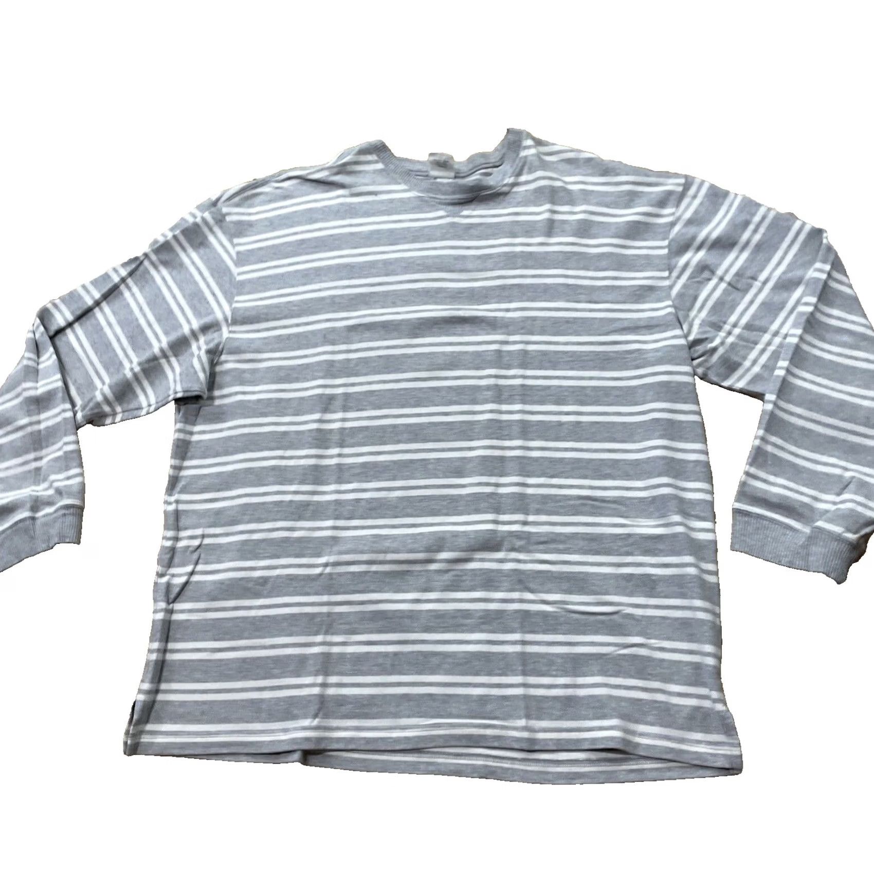 Old Navy VINTAGE OLD NAVY Striped Crew Neck Sweater Mens 2XL Gray White Preppy Casual Knit Pullover Short description Size US XXL / EU 58 / 5 - 2 Thumbnail