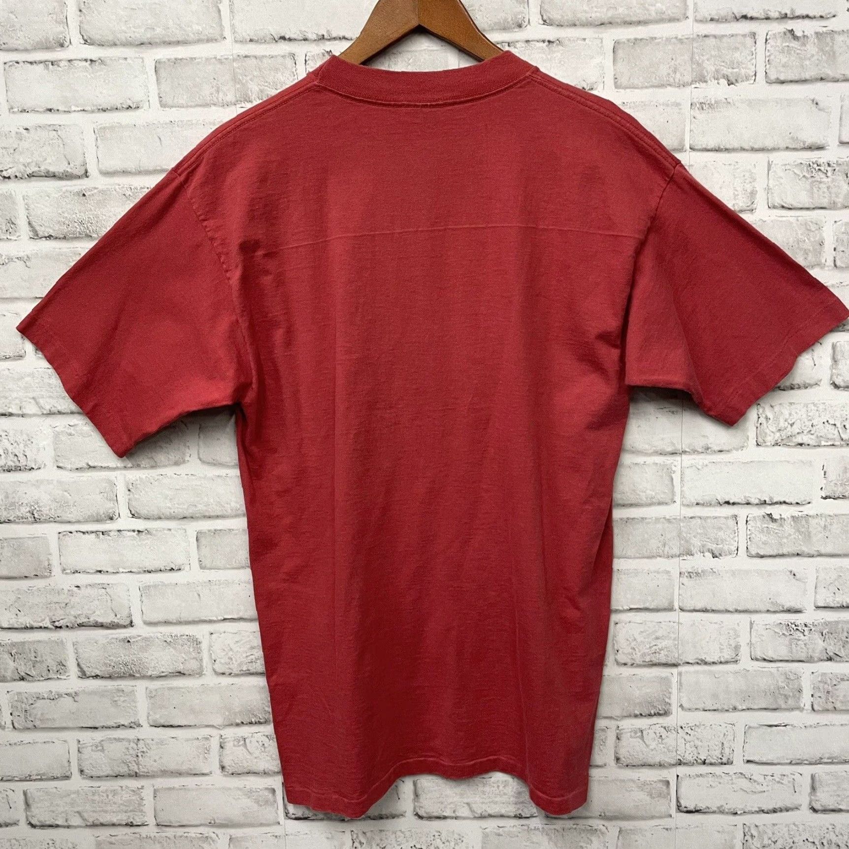 Vintage VINTAGE Mountain prairie T-Shirt Mens L Red Stitch USA Single Stitch Cotton Graphic Tee Size US L / EU 52-54 / 3 - 5 Thumbnail