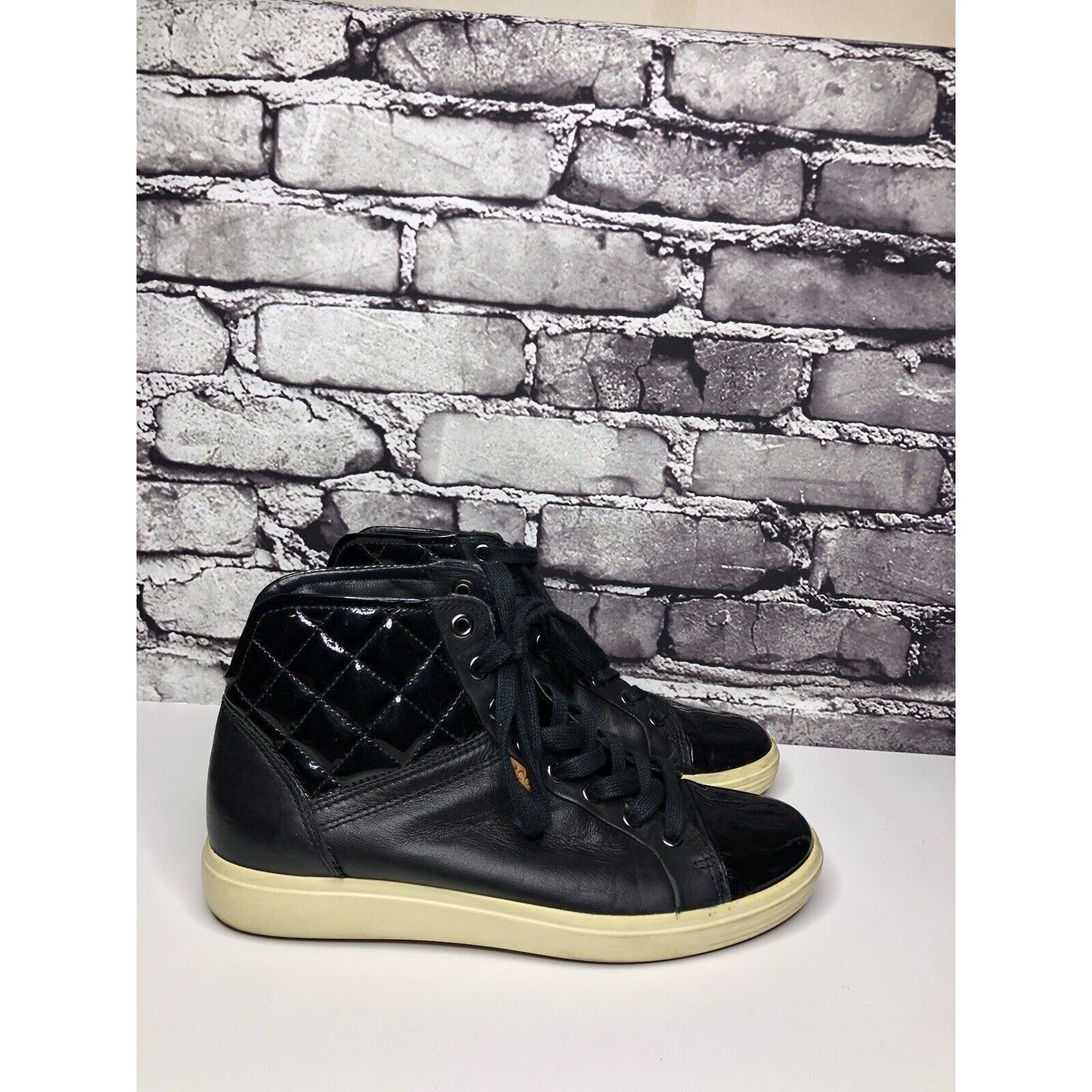 Ecco ECCO Soft 7 Black Leather Quilted Comfort Casual Sneakers Sh Size US 7.5 / IT 37.5 - 13 Thumbnail