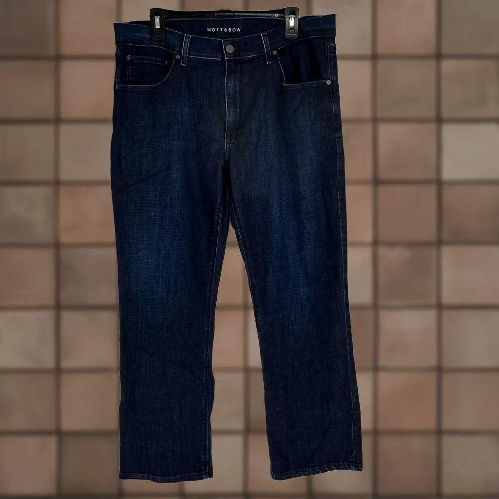 Mott & Bow Mott & Bow Jeans Men 38x30 Straight Blue Denim Cotton Stretch 5-Pocket Regular Rise Mid-Blue Logo Embroidered Zip Button Closure Vintage No Size US 38 / EU 54 - 1 Thumbnail
