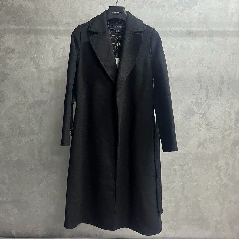 Louis Vuitton Louis Vuitton Black Logo printed hooded belted waisted woo Size XXS / US 00 / IT 34 - 1 Thumbnail