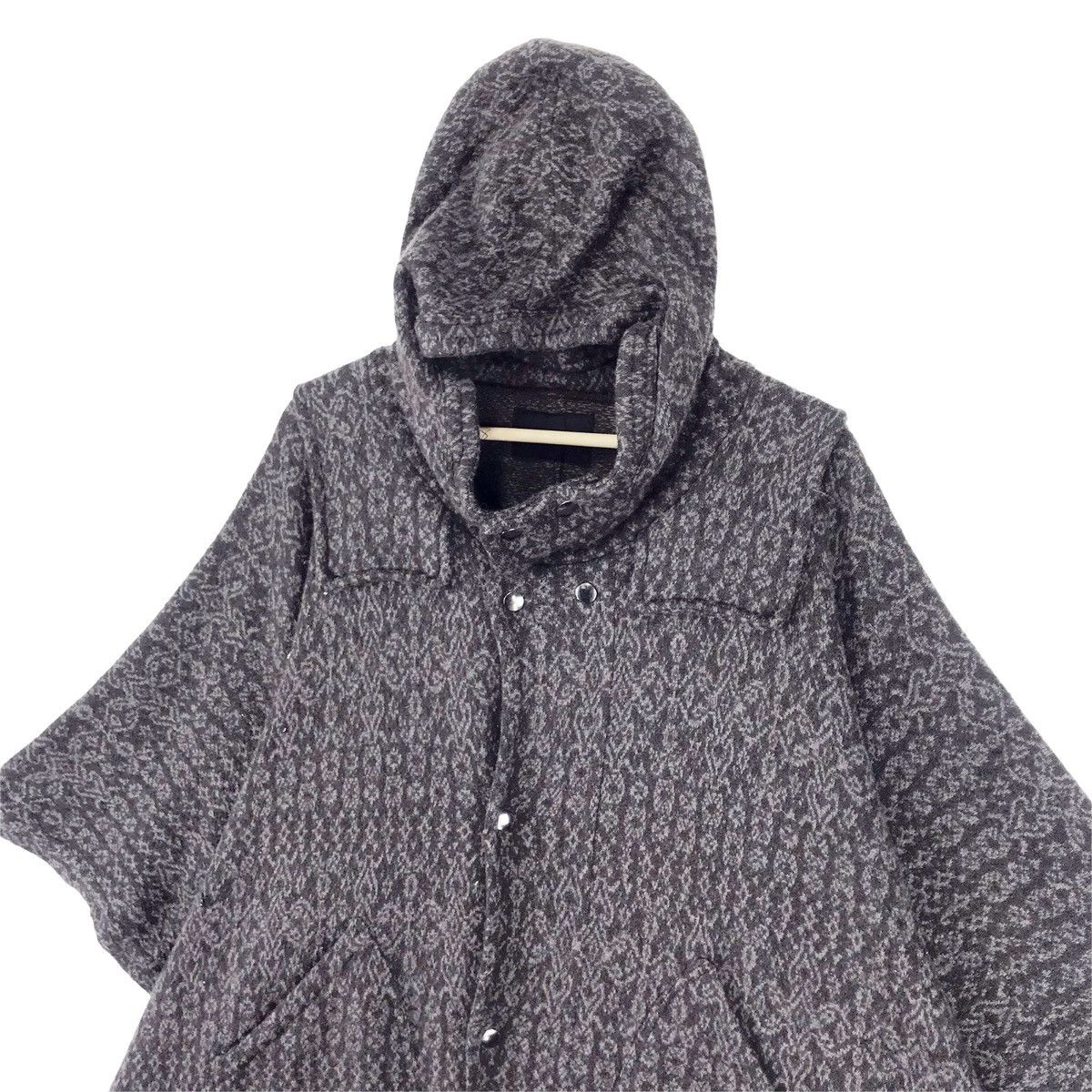 CABANE de ZUCCa × Zucca Zucca Wool Poncho Size M / US 6-8 / IT 42-44 - 2 Thumbnail