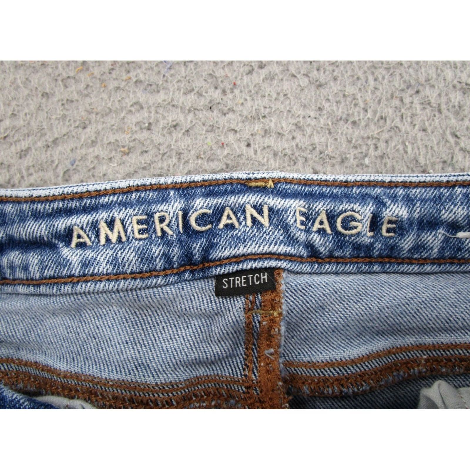 American Eagle Outfitters American Eagle Outfitters Jeans 5-Pocket Denim High Rise Stretch Distressed Mom Size 0 Blue Womens Long Short Hand? Size 25" / US 0 / IT 36 - 4 Thumbnail