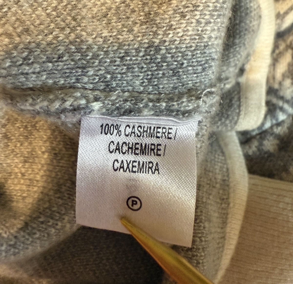 Other Fairway & Greene Vtg 100% Cashmere Grey Shawl Sweater Wrap Size M / US 6-8 / IT 42-44 - 8 Thumbnail