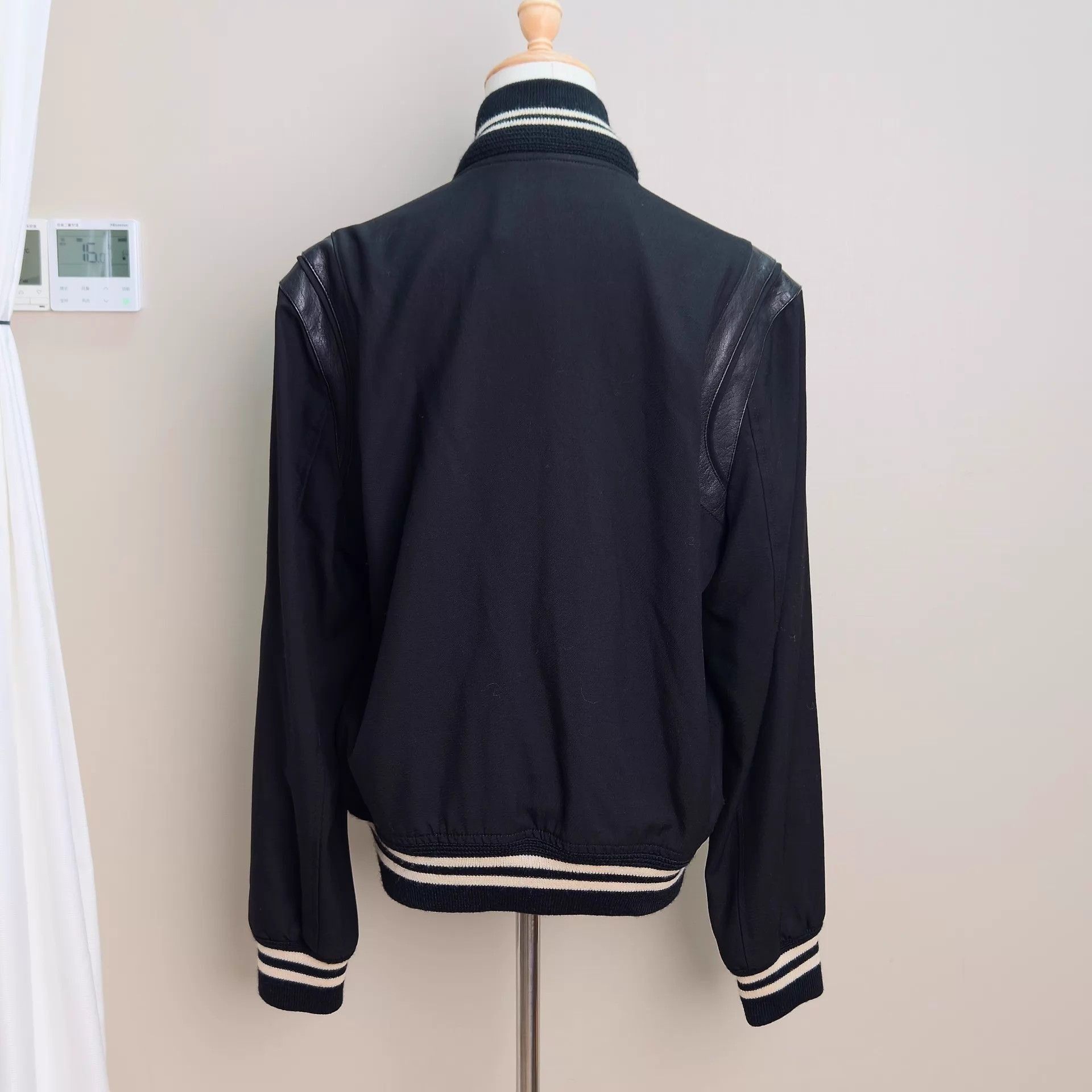Yves Saint Laurent Black er Jacket with Leather Sleeves Size M Size US M / EU 48-50 / 2 - 2 Thumbnail
