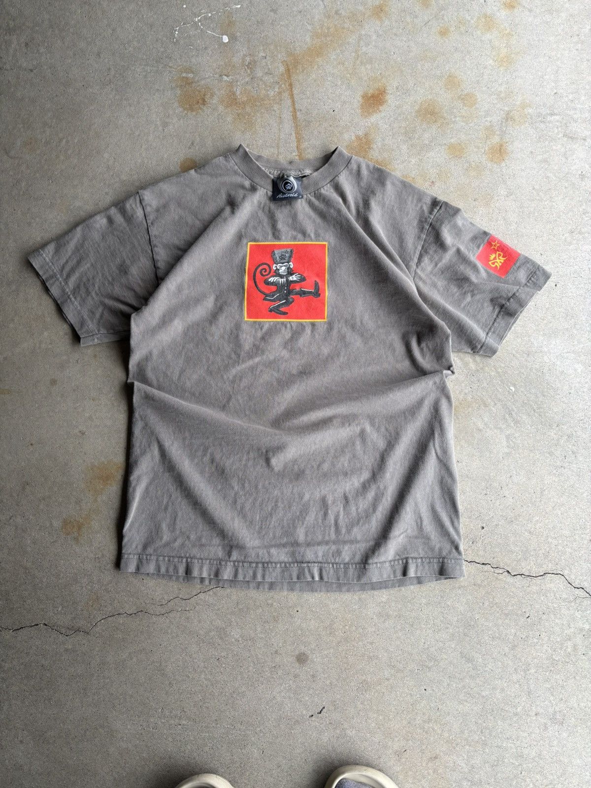 Other Vintage Rietveld Boxy Soviet Star Grunge Surfwear Tee Size US M / EU 48-50 / 2 - 1 Thumbnail