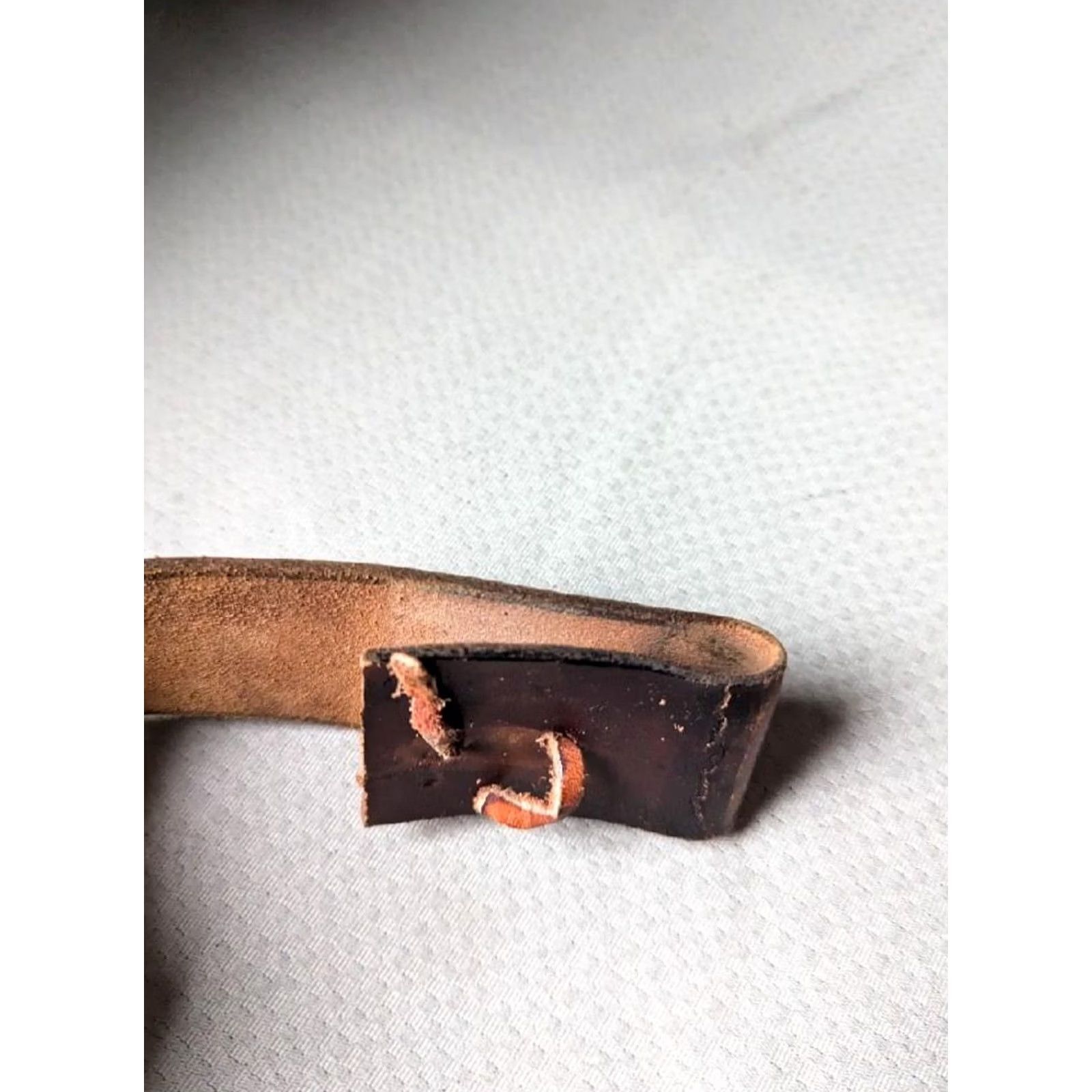 Vintage VINTAGE HANDCRAFTED leather belt brown WESTERN cowboy buckle 24 COWHIDE Womens Size ONE SIZE - 5 Thumbnail