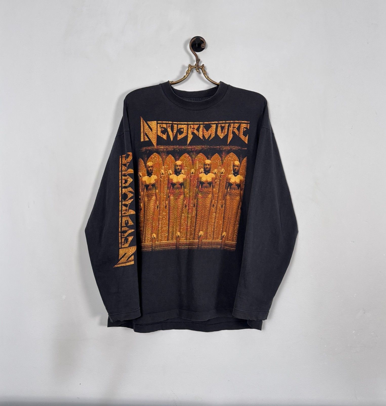 Band Tees RARE Nevermore Band 1995 Tour Longsleeve T-Shirt Metal VTG Size US XL / EU 56 / 4 - 1 Thumbnail