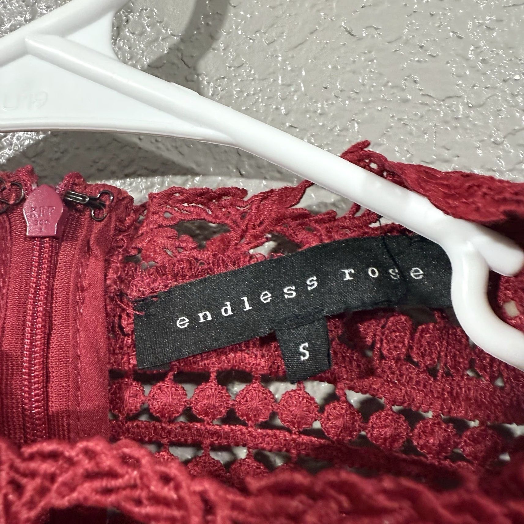 Vintage Endless Rose Shirt Lined Long Sleeve Top S Red Lace Cotton Blend Blouse Womens 90s Style Decade: N/A Size S / US 4 / IT 40 - 7 Thumbnail