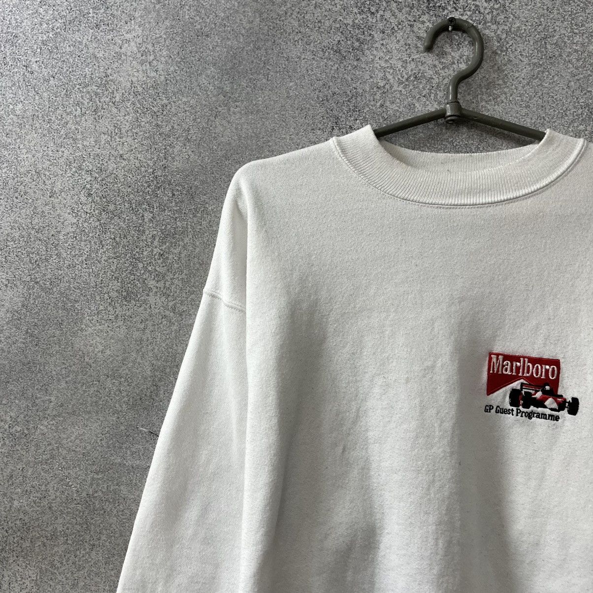 Marlboro Marlboro vintage sweatshirt white Size US L / EU 52-54 / 3 - 3 Thumbnail