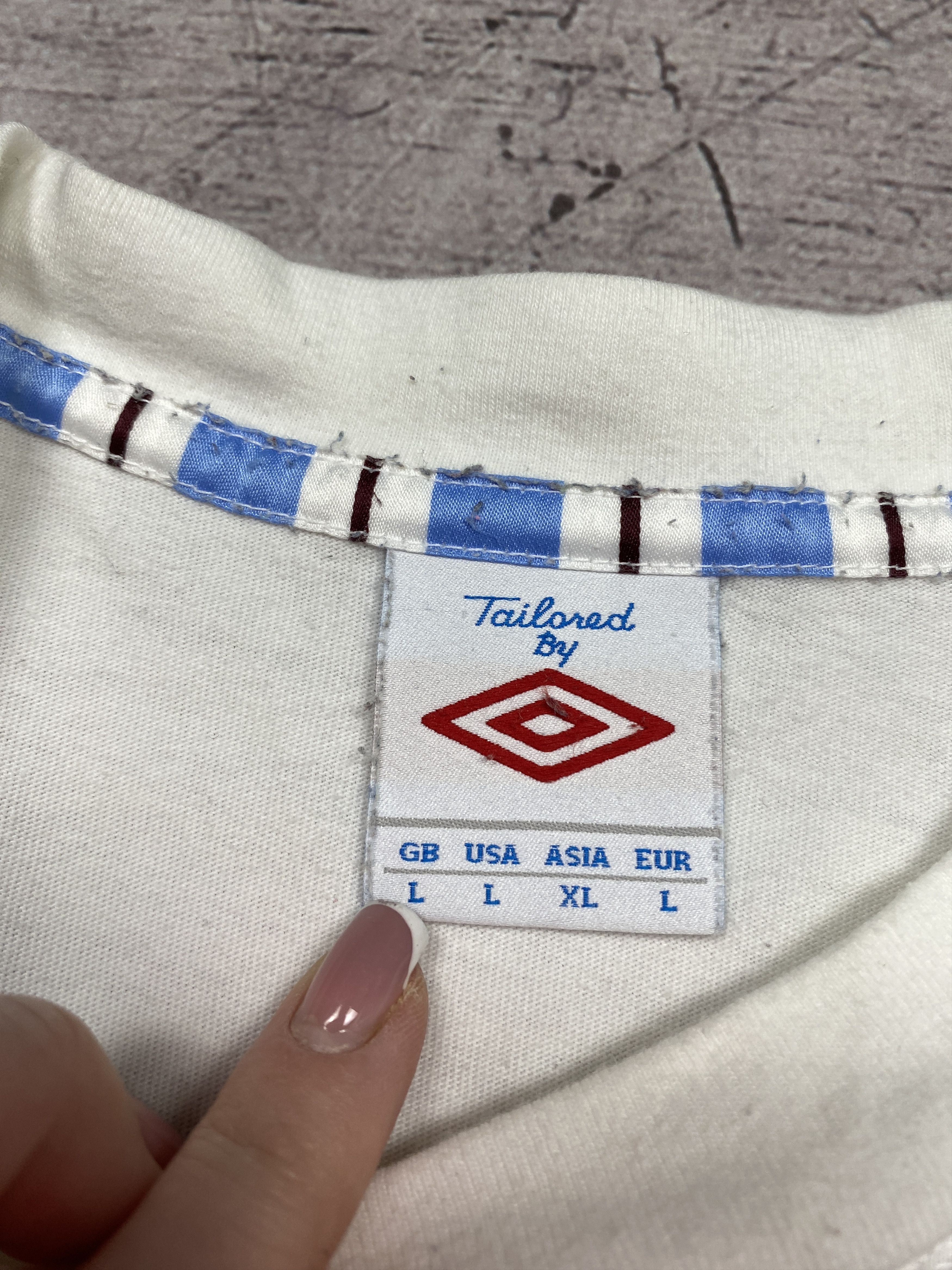 Umbro × Vintage Umbro Manchester City Vintage Mens Jersey T-Shirt Size US L / EU 52-54 / 3 - 5 Thumbnail