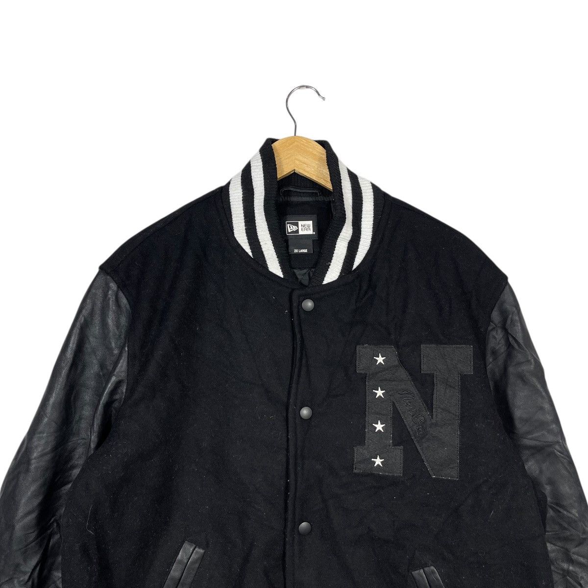 New Era New Era Varsity Jacket Black Wool Leather Sleeve Letterman Size US XXL / EU 58 / 5 - 5 Thumbnail