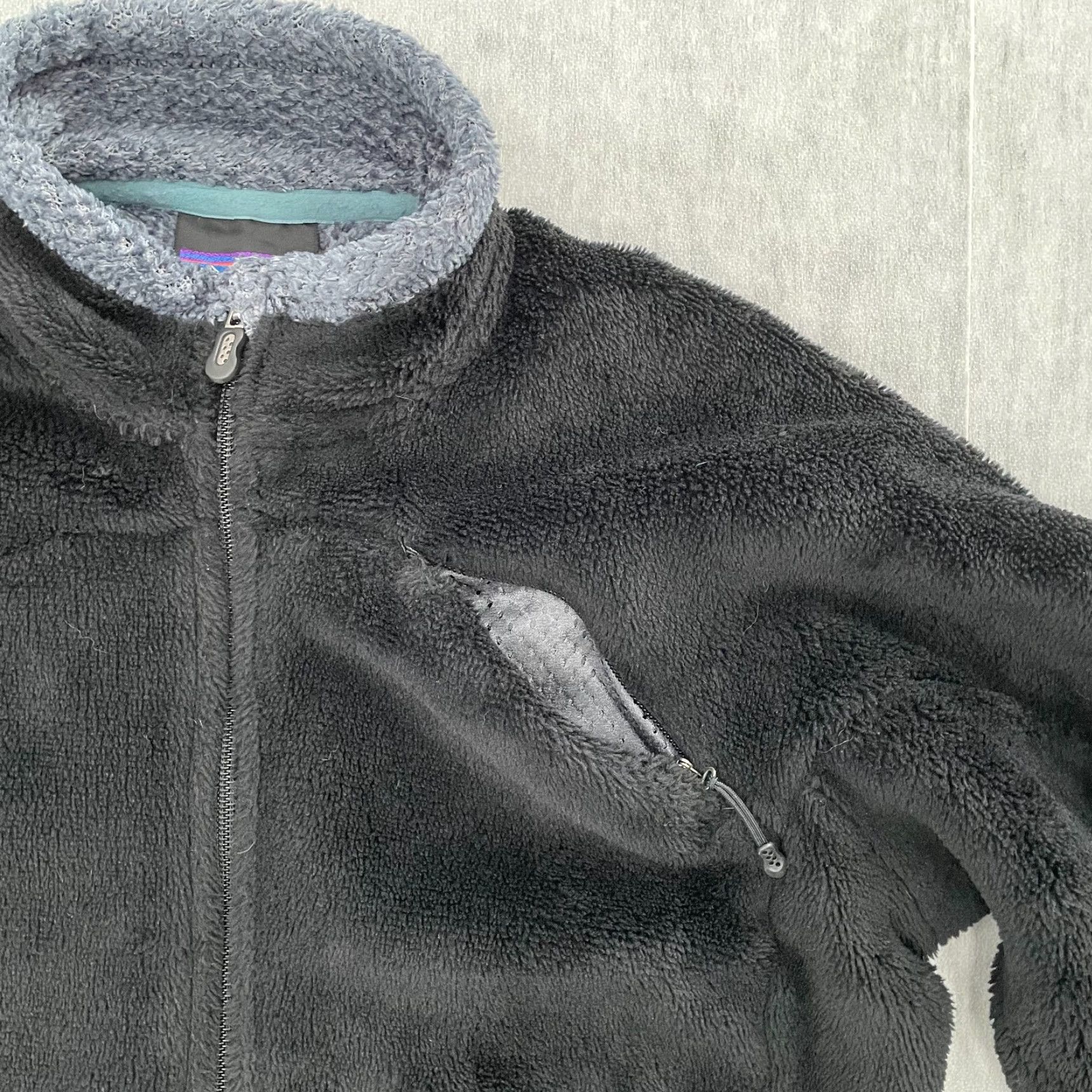 Patagonia Patagonia Jacket Womens Medium Black Polartec Regulator Fleece Full Zip Ladies M Size M / US 6-8 / IT 42-44 - 5 Thumbnail