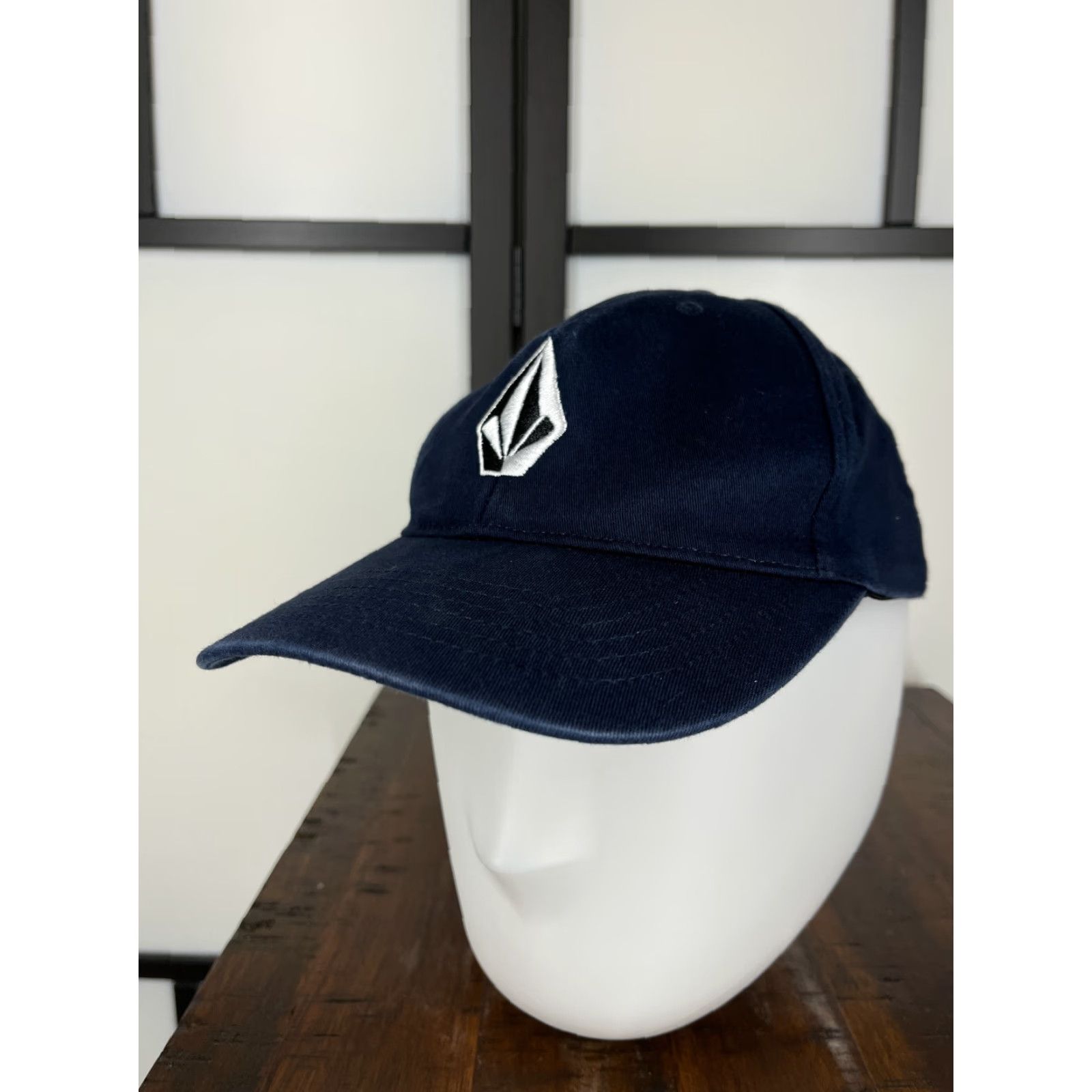 Volcom Volcom Hat Cap Fitted Adult Medium Blue Embroidered Logo Beach Skate Size ONE SIZE - 4 Thumbnail