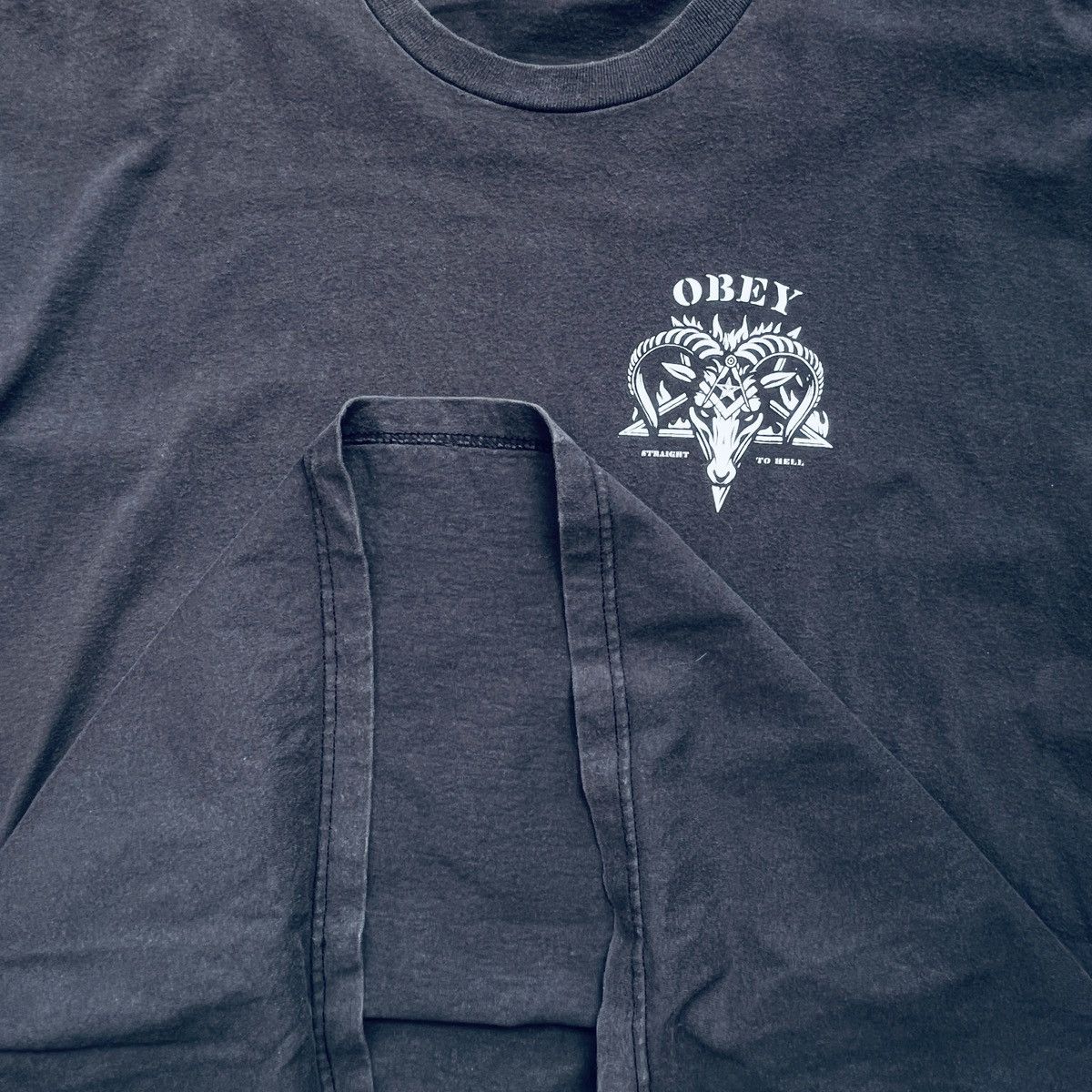 Obey Faded Vintage Y2K Obey Goat Head Straight To Hell TShirt Size US XL / EU 56 / 4 - 17 Thumbnail