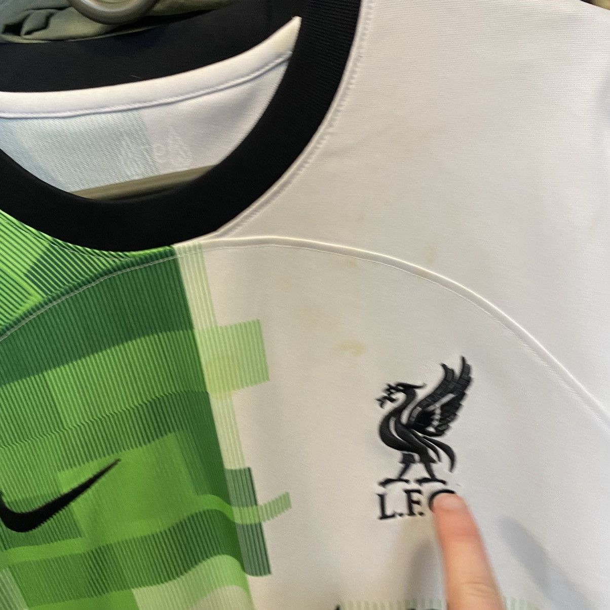 Nike Mens Nike FC Liverpool 2019 soccer jersey size M Size US M / EU 48-50 / 2 - 8 Thumbnail