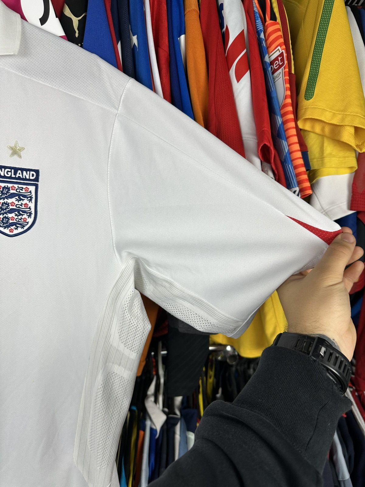 Umbro England Jersey Home football shirt 2005 2007 Umbro Size XL Size US XL / EU 56 / 4 - 4 Thumbnail