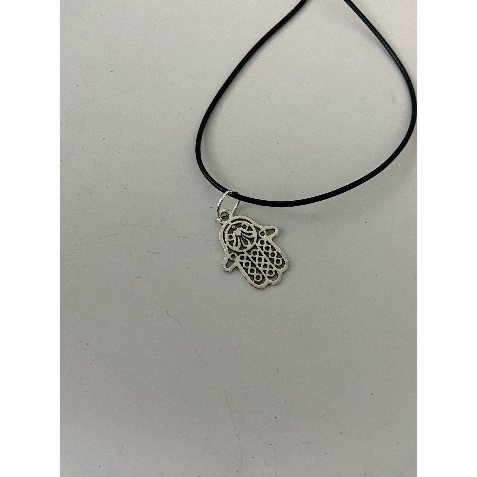 Handmade Hamsa pendant necklace silver tone Size ONE SIZE - 4 Thumbnail