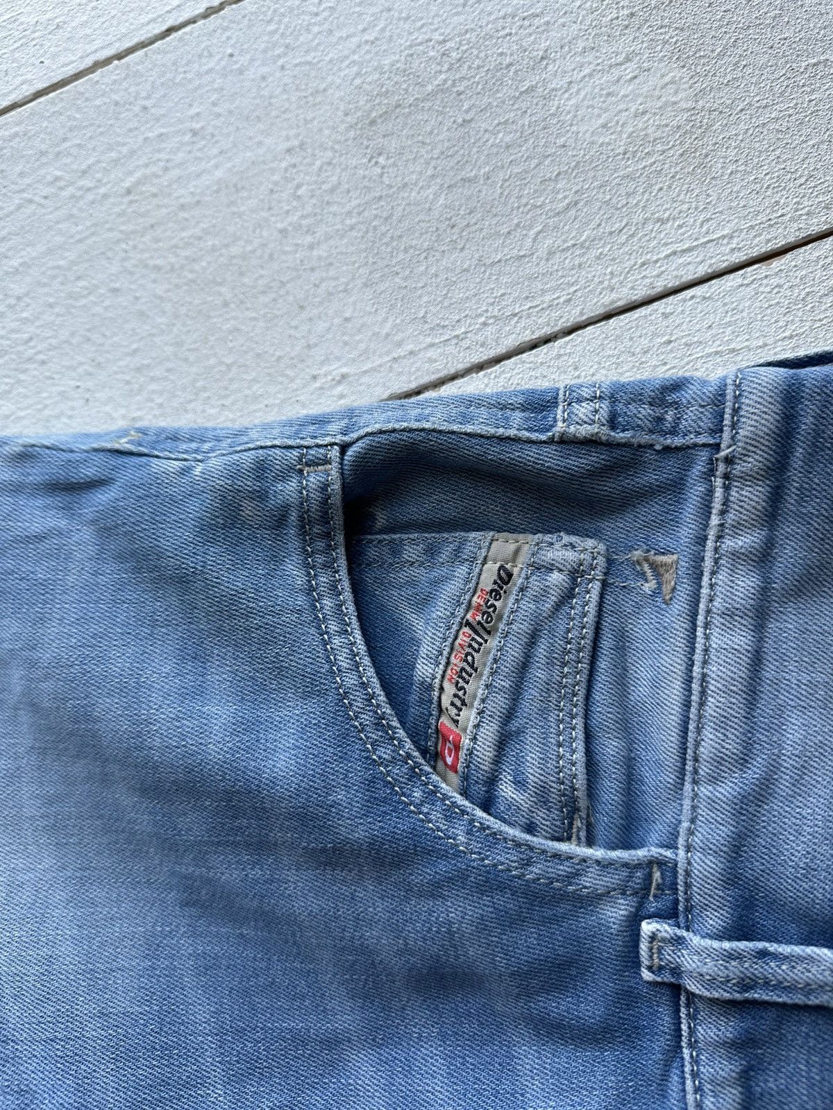 Diesel 🚨Gothic Diesel Regular Slim relax Flared Jeans Womens Size 27" / US 4 / IT 40 - 5 Thumbnail