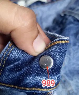 Levi's Vintage Levi's 517 Bootcut Jeans Faded Distressed Size US 37 - 10 Thumbnail
