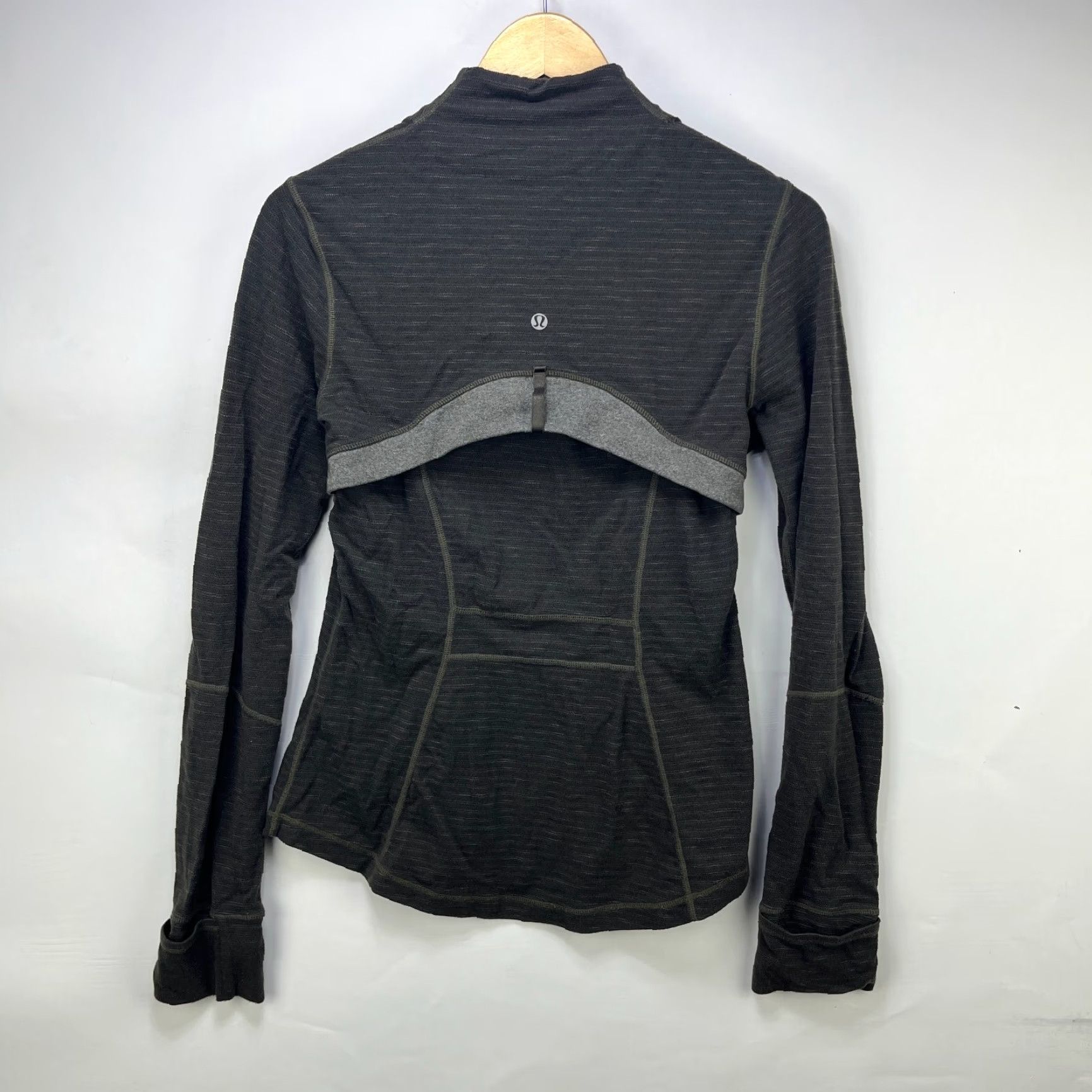 Lululemon Lululemon Define Jacket Size 8 Zip Up Dark Gray Size M / US 6-8 / IT 42-44 - 6 Thumbnail