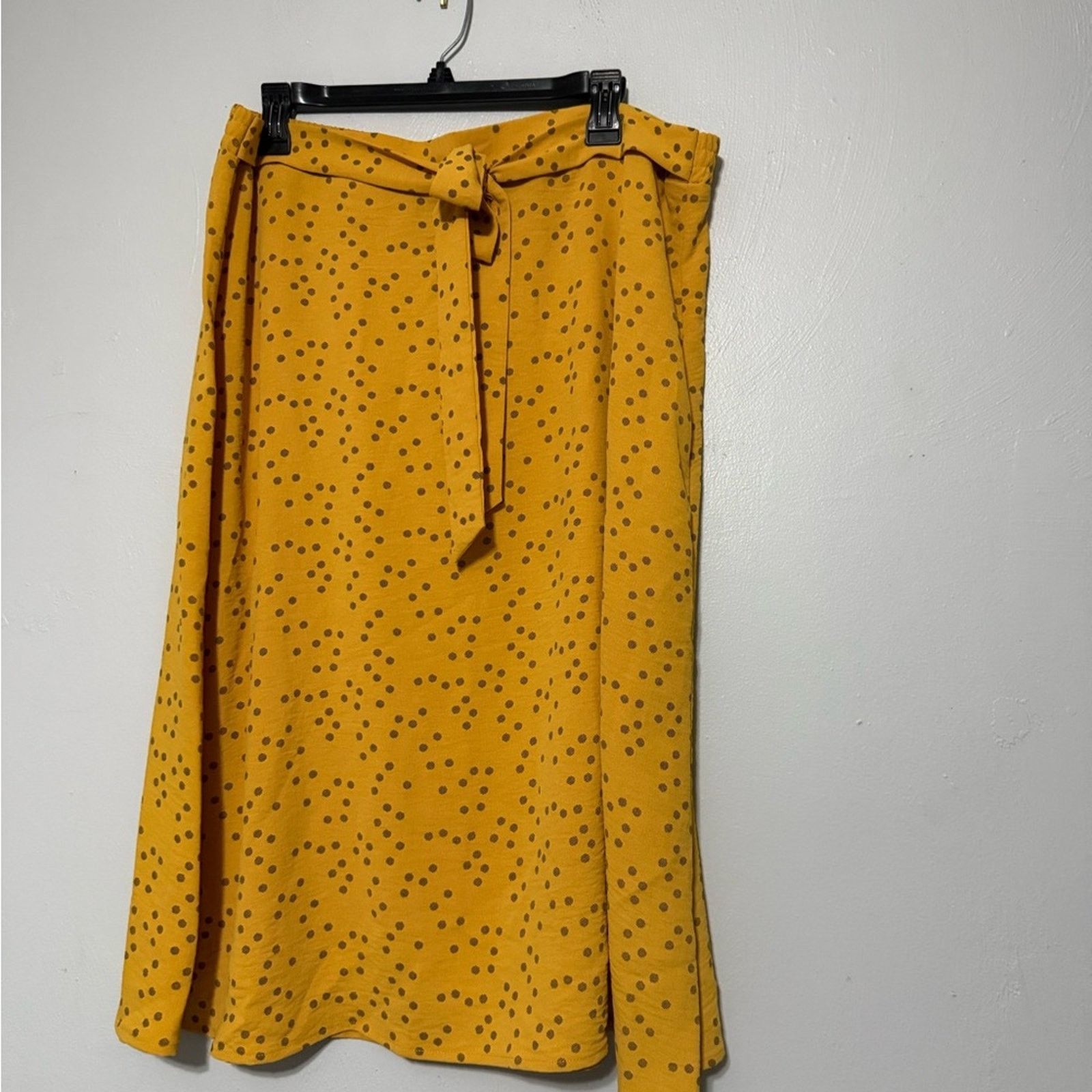 Other Yellow Polka Dot A-Line Skirt Size 38" / US 16 / IT 52 - 1 Thumbnail